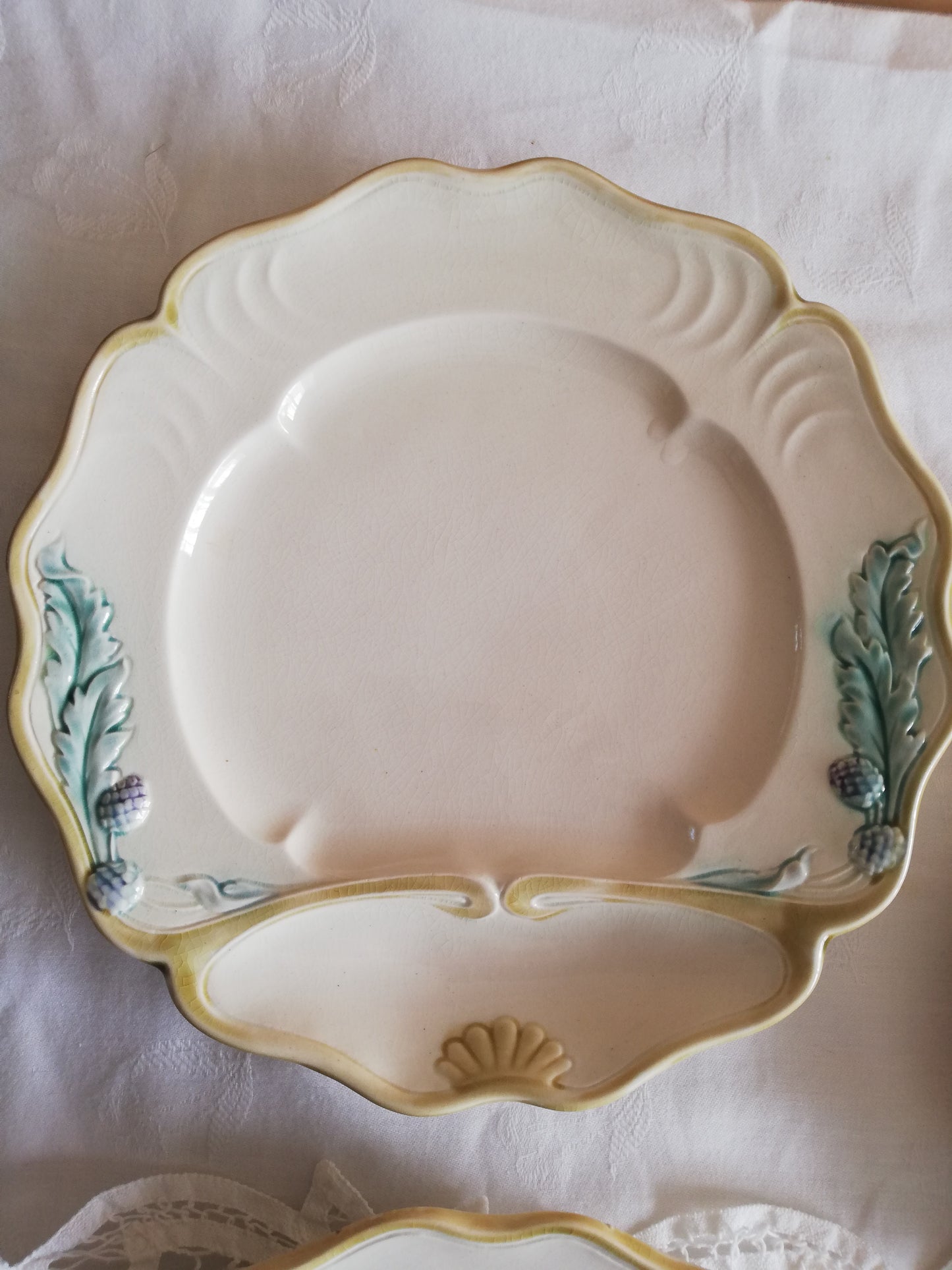 Assiette barbotine Fives Lille