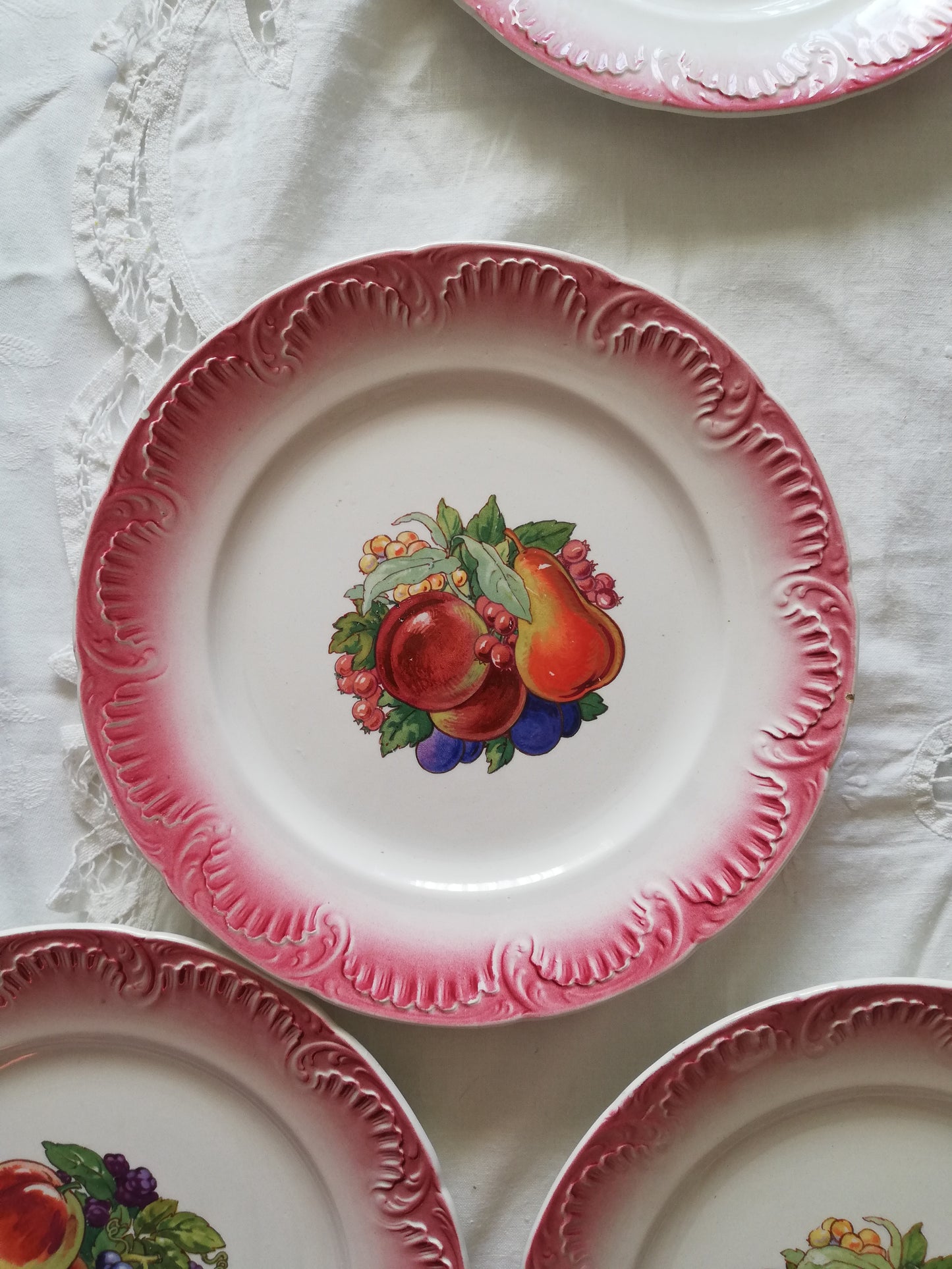 Assiette Barbotine Fruit Digoin Sarreguemines (Copier)