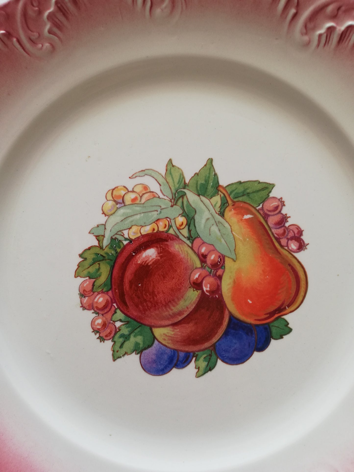 Assiette Barbotine Fruit Digoin Sarreguemines (Copier)