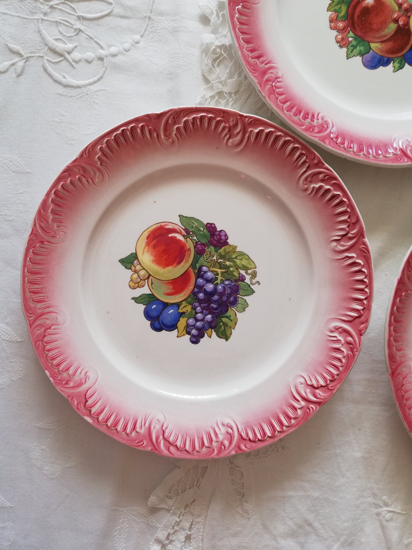 Assiette Barbotine Fruit Digoin Sarreguemines (Copier)