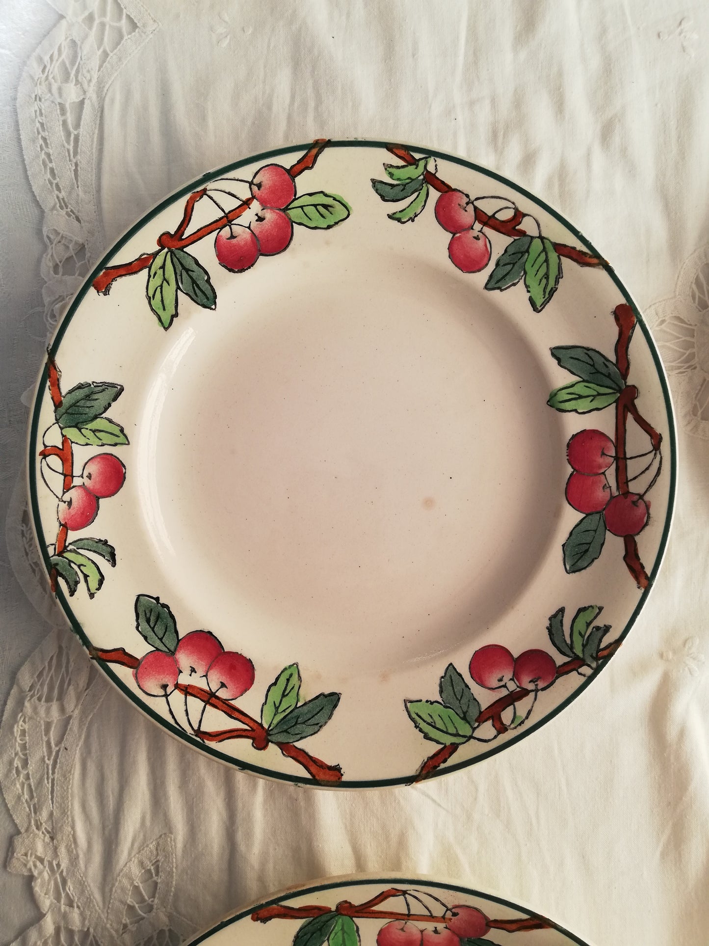 4 Assiettes Cerise Longwy