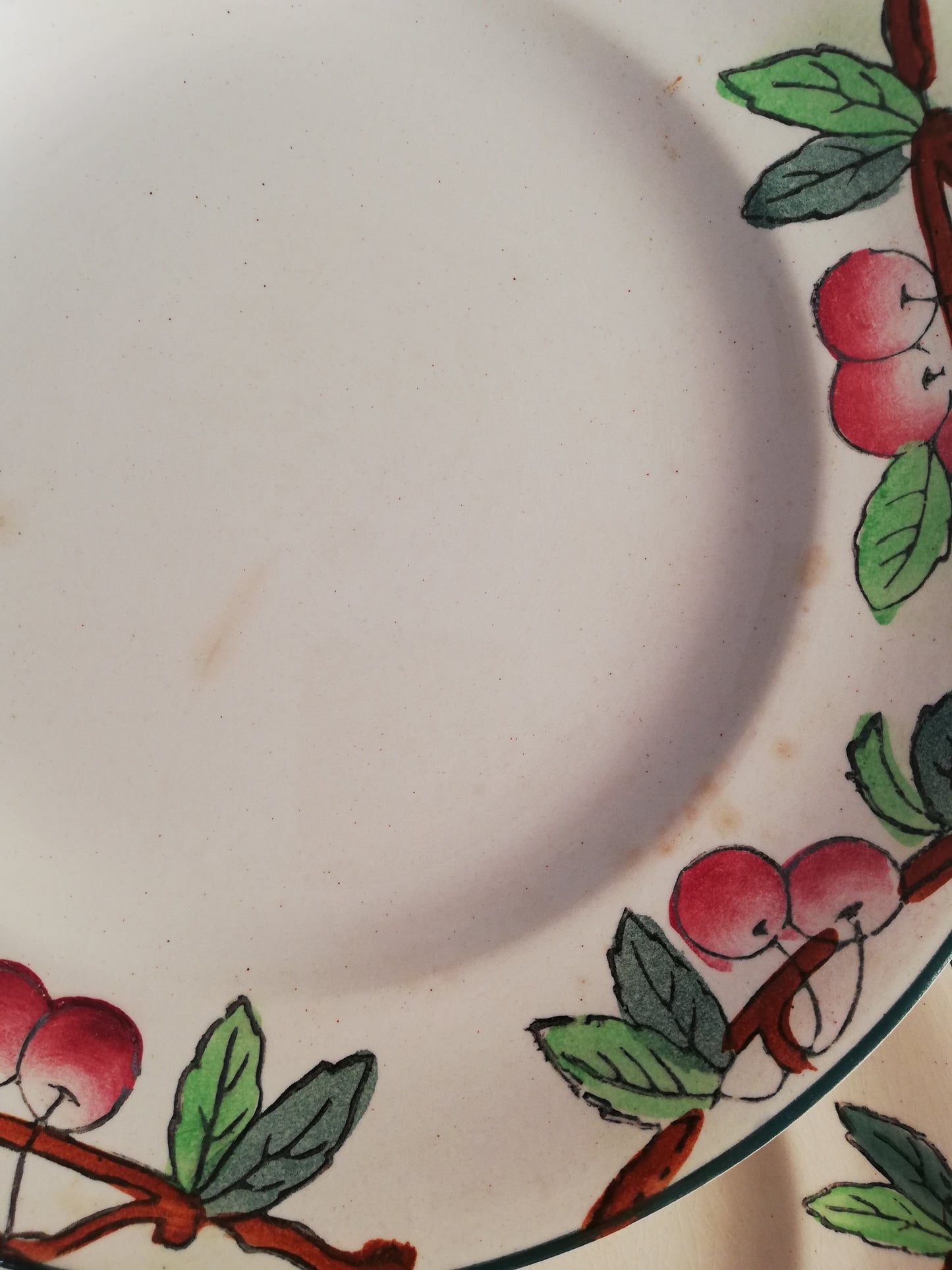 3 Assiettes Cerise Longwy