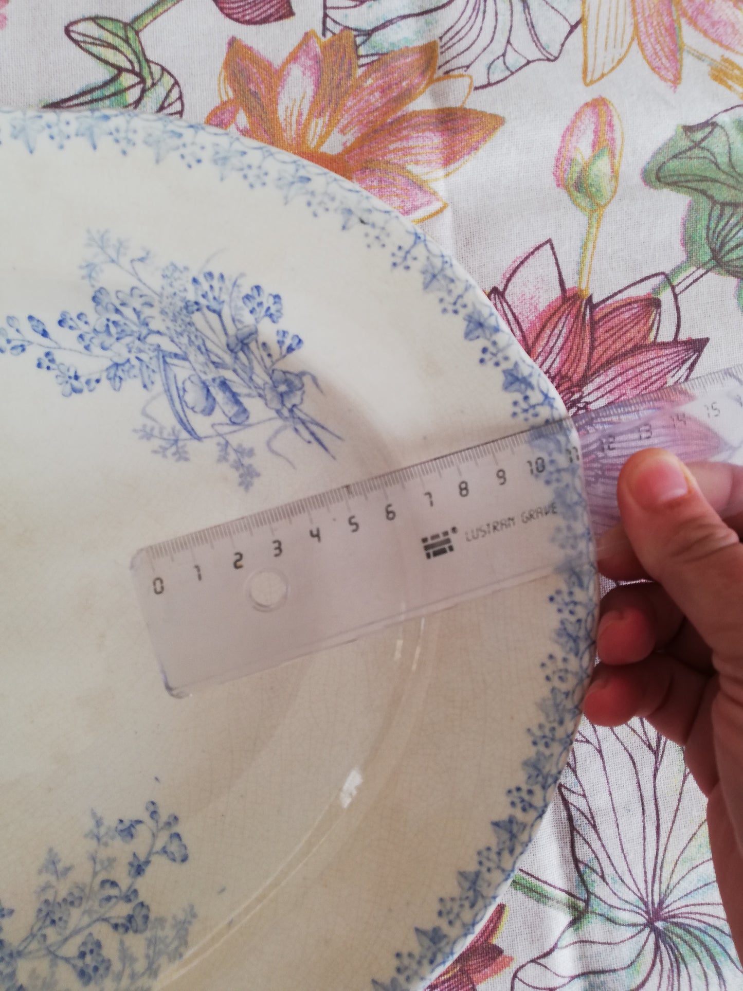 Plat oval Terre de Fer Moisson Onnaing