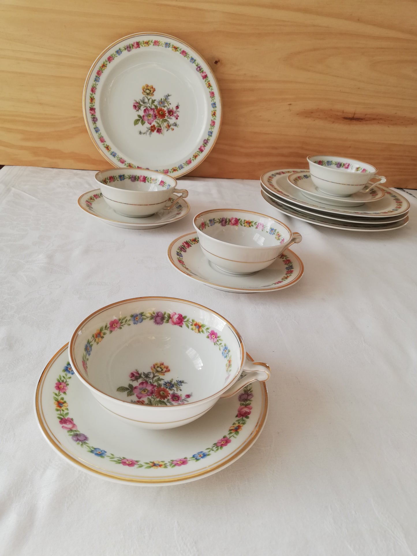 Service à thé/café et assiettes pour 4 Raynaud Limoges