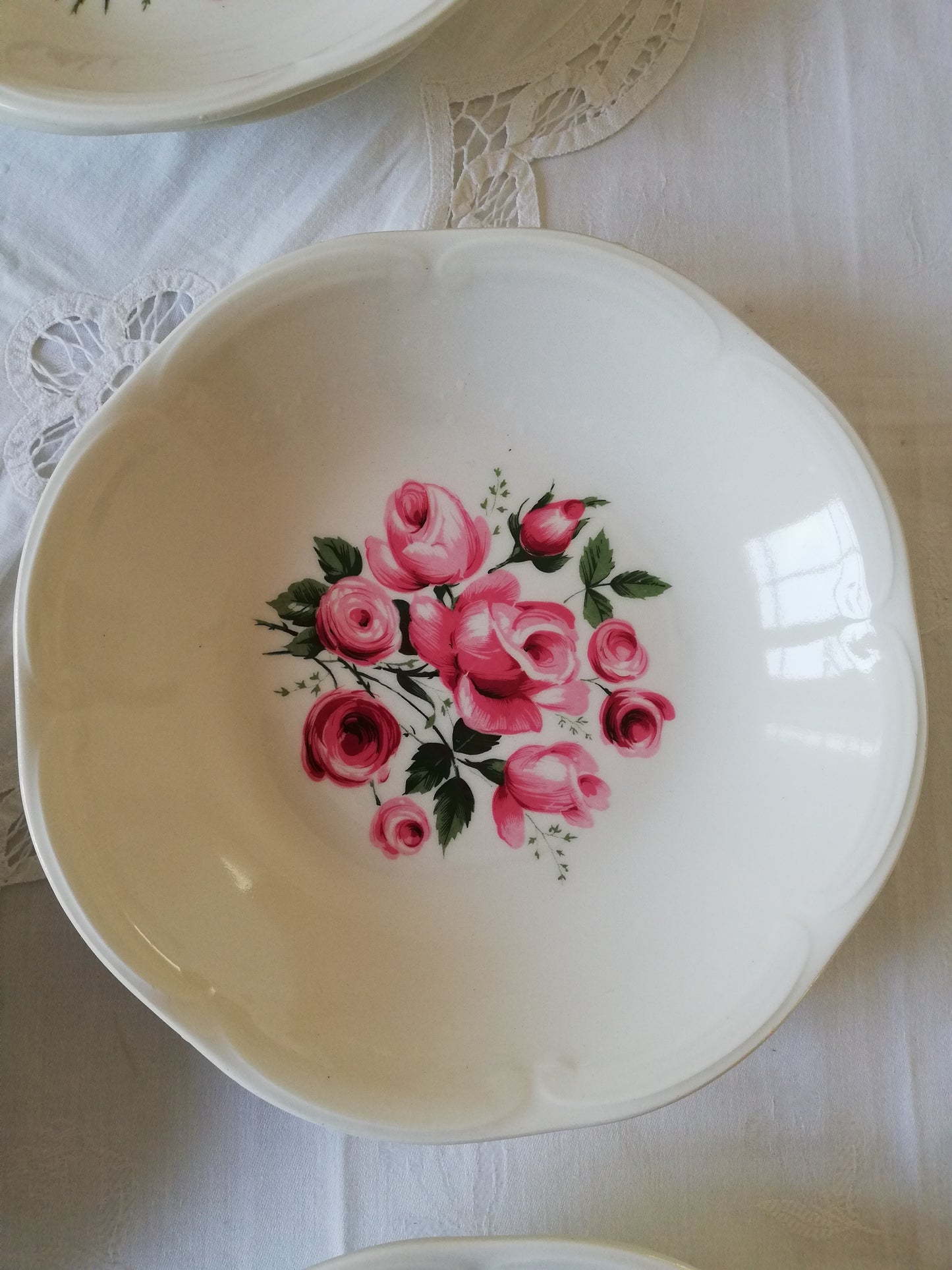 6 Assiettes Creuses Gien décor bouquet de roses