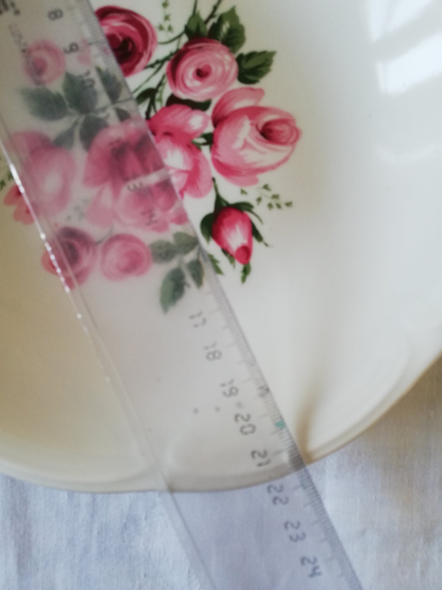 6 Assiettes Creuses Gien décor bouquet de roses