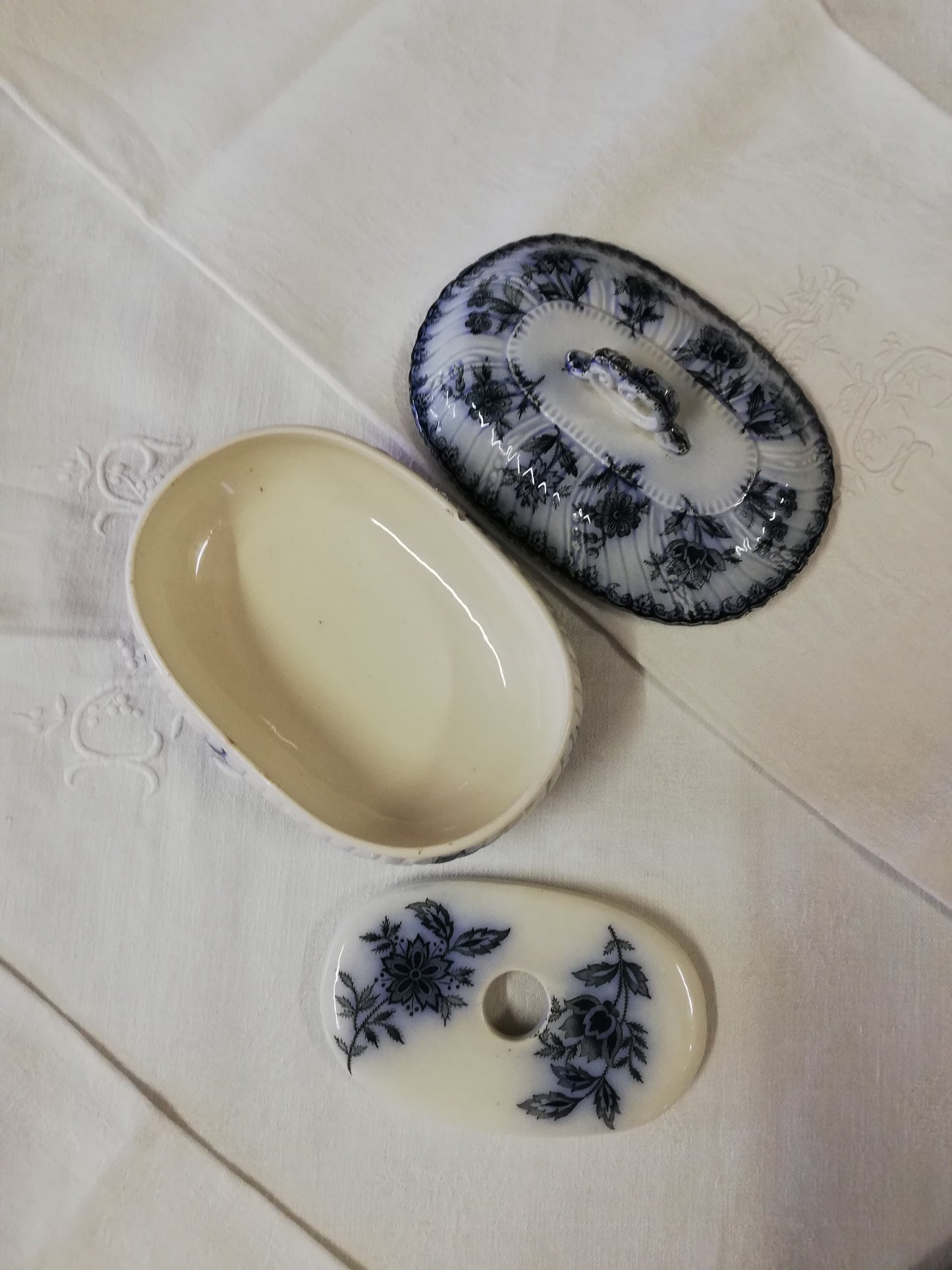 Boîte porte savon terre de fer Nigella