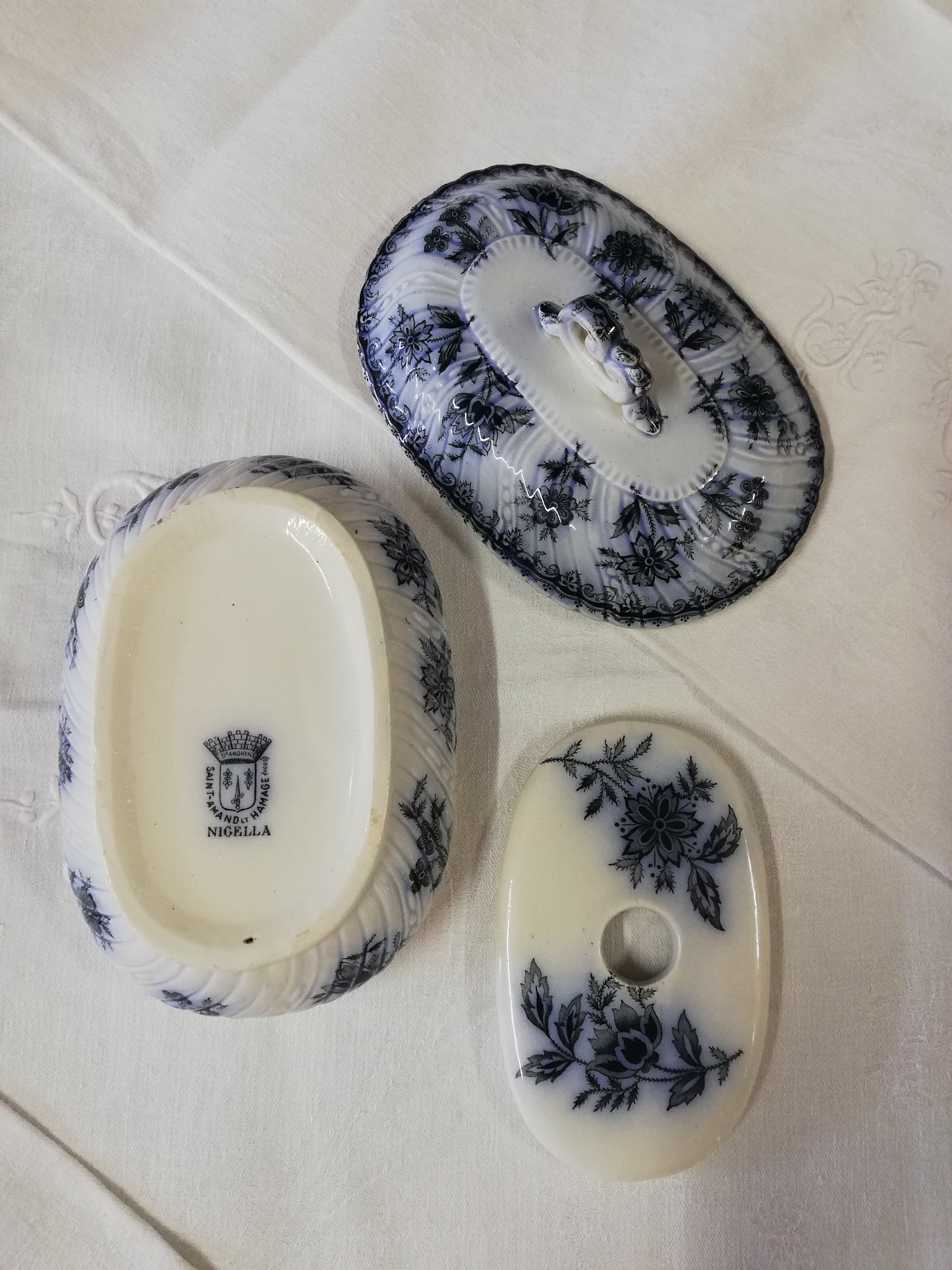 Boîte porte savon terre de fer Nigella