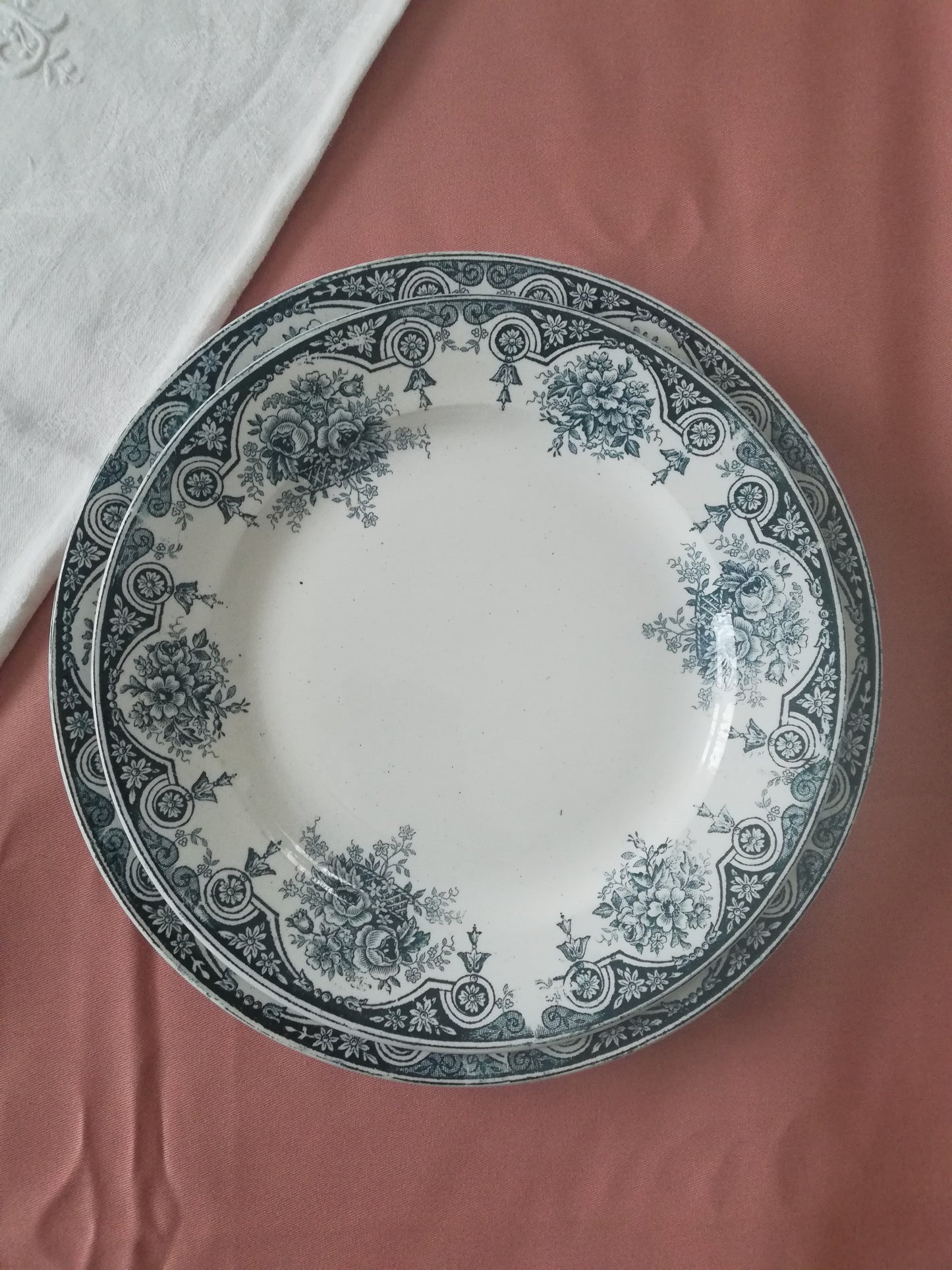 Pompadour Saint Amand Amandinoise Teller