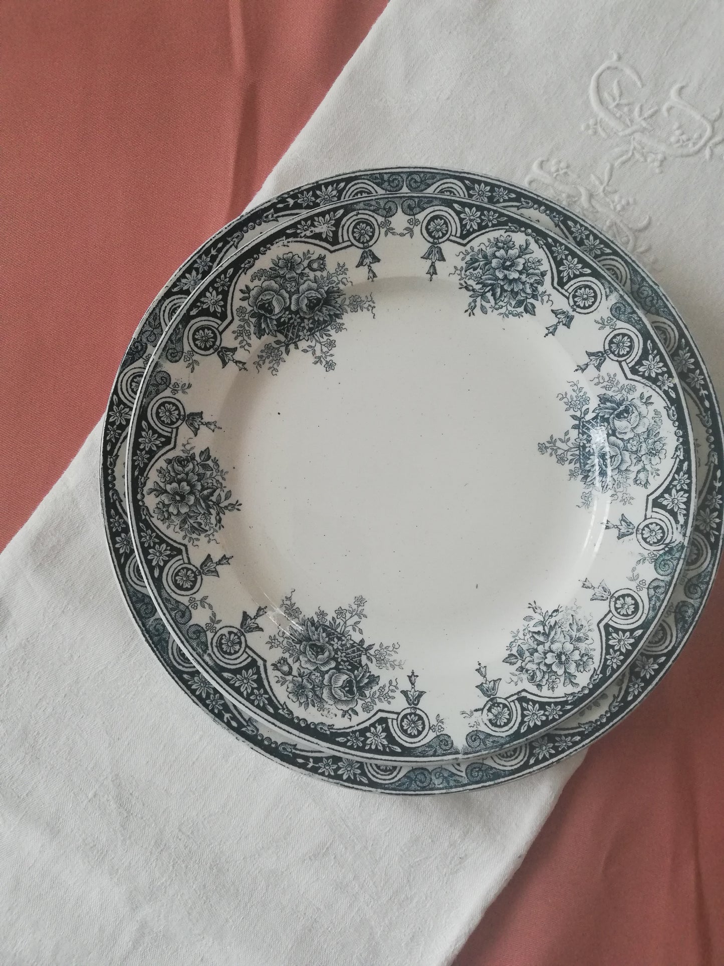 Pompadour Saint Amand Amandinoise Teller