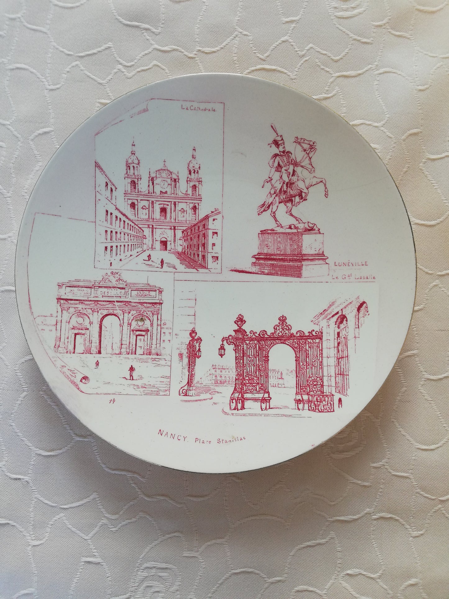 KG Luneville Eisen-Erdplatte, Rosa