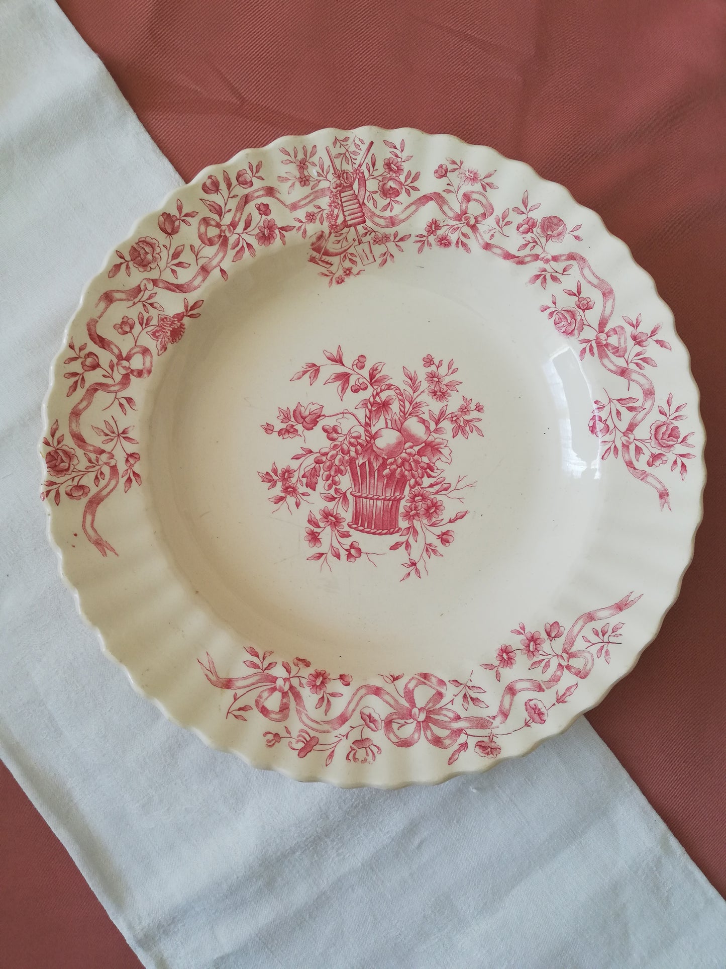 Plat creux Longchamp Ruban