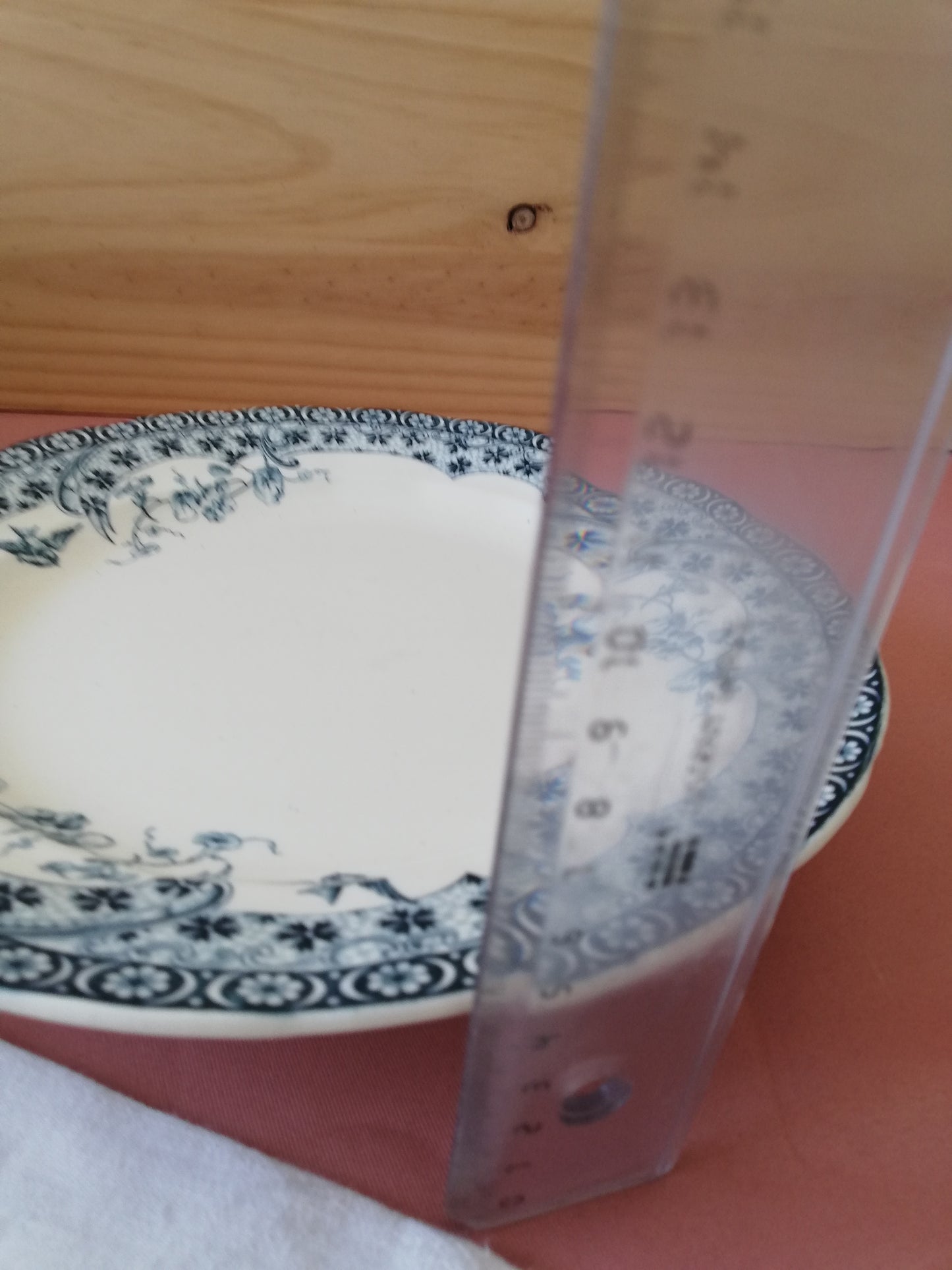 Plat à gâteaux Assiette sur pied Alençon Choisy le Roi