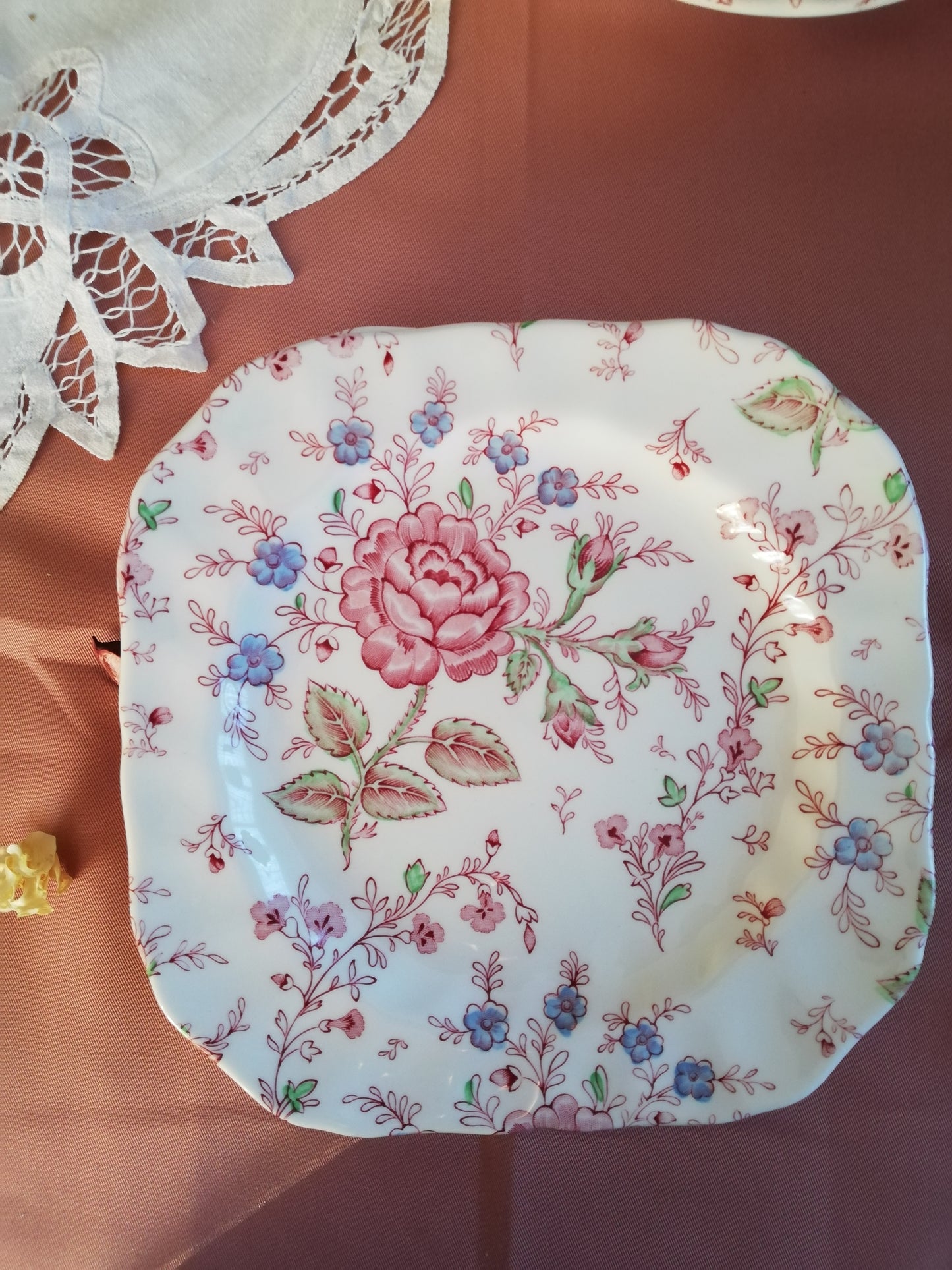 Assiette Rose Chintz Johnson Brothers