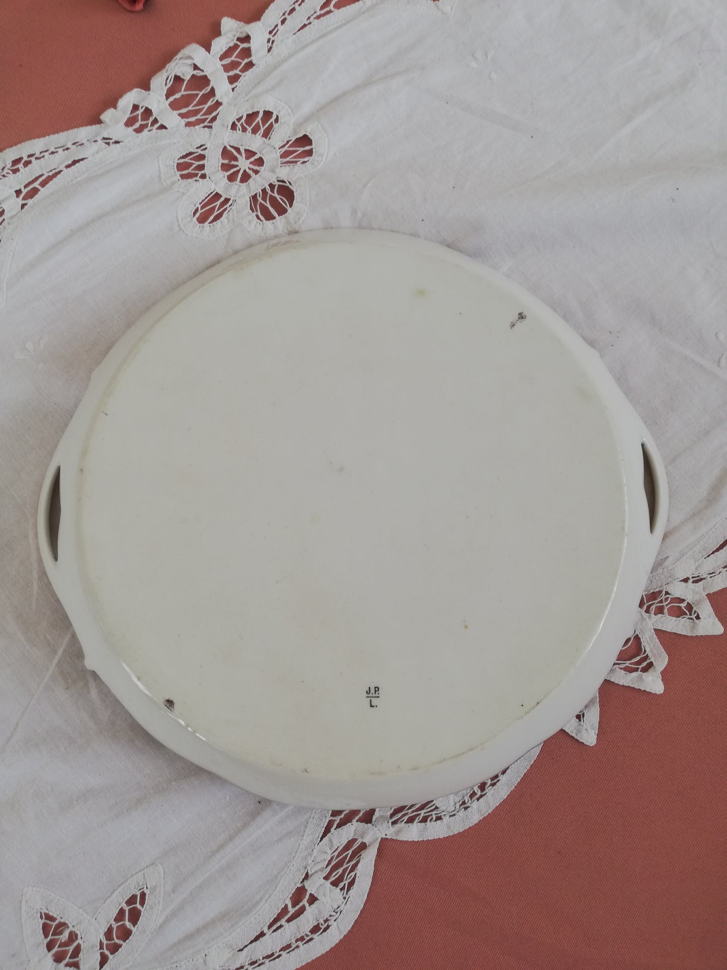 Plat à gâteaux Jean Pouyat Limoges Monogrammé
