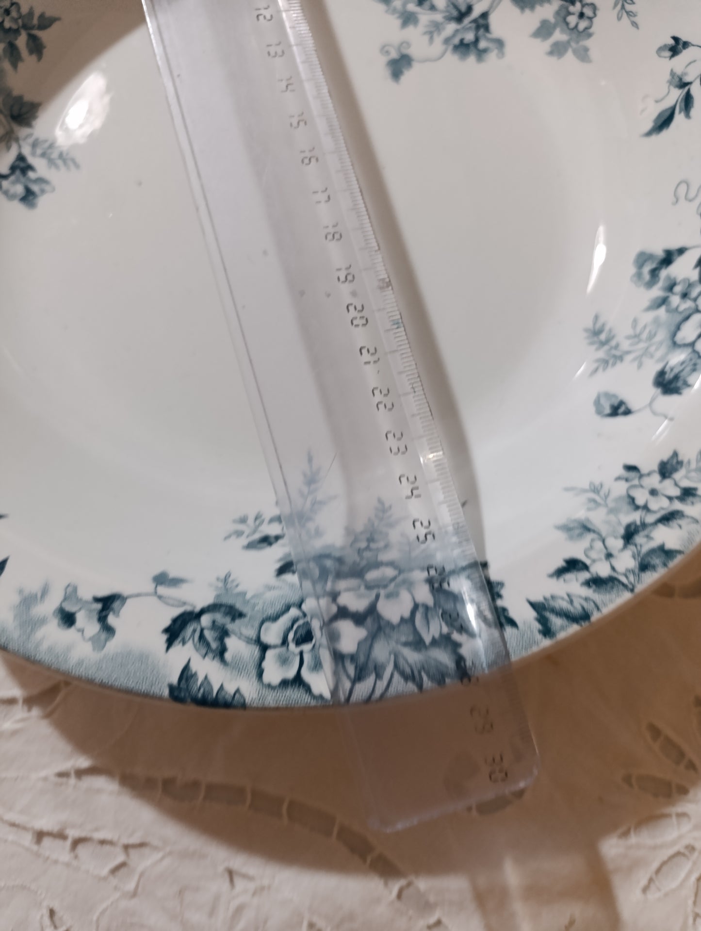 Plat rond et creux Marie Louise Saint Amand