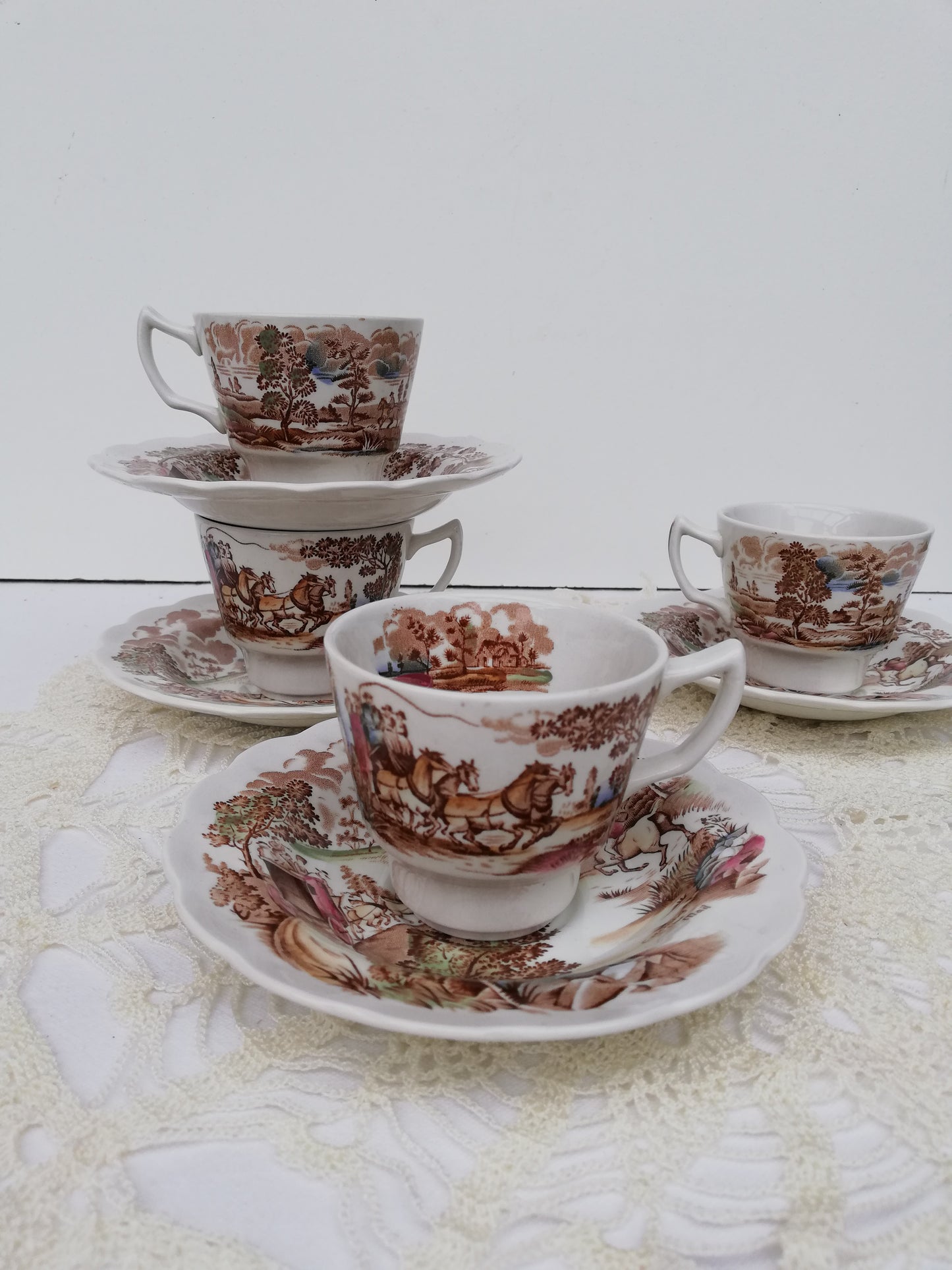 Tasses à Café Coaching Scène Ridgway Staffordshire