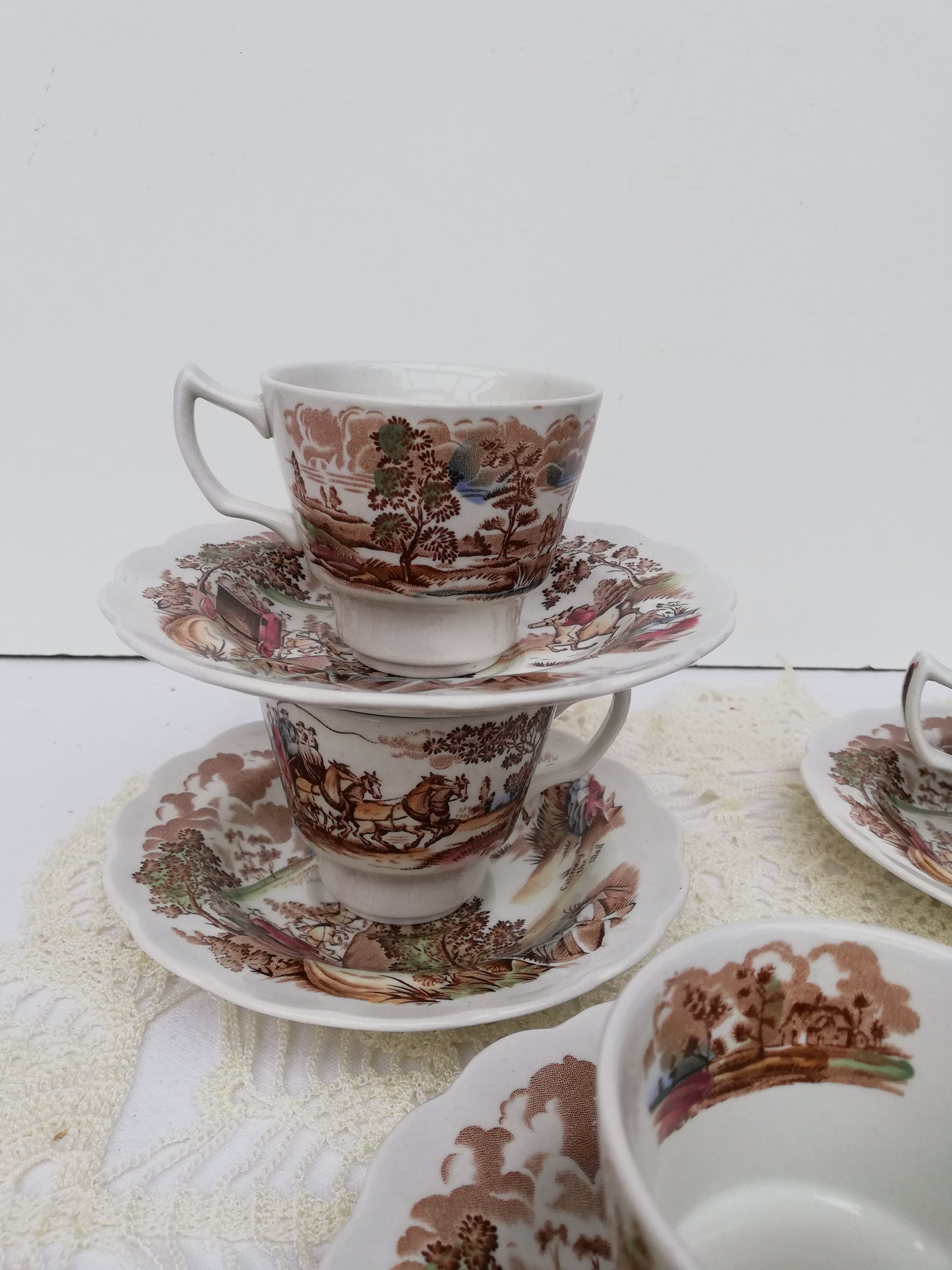 Tasses à Café Coaching Scène Ridgway Staffordshire