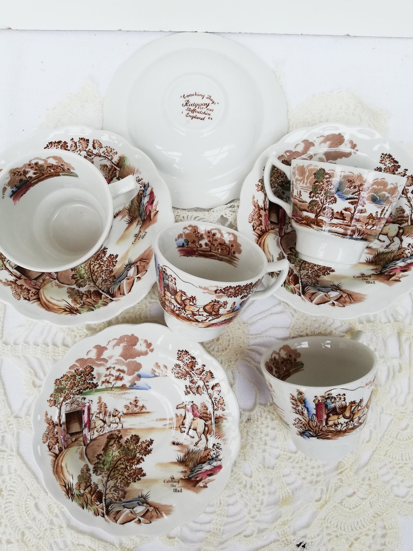 Tasses à Café Coaching Scène Ridgway Staffordshire