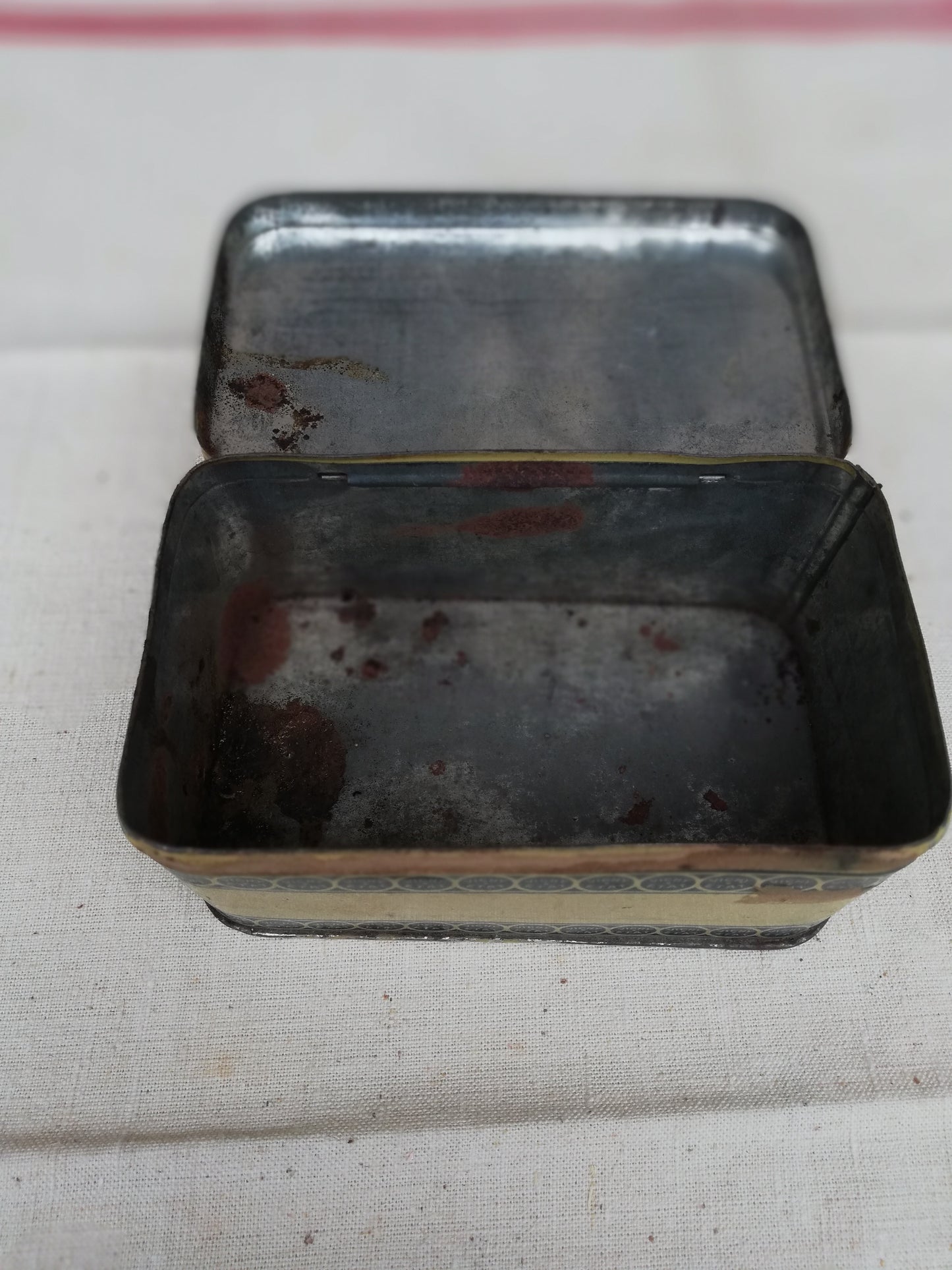 Boite Metal Vichy