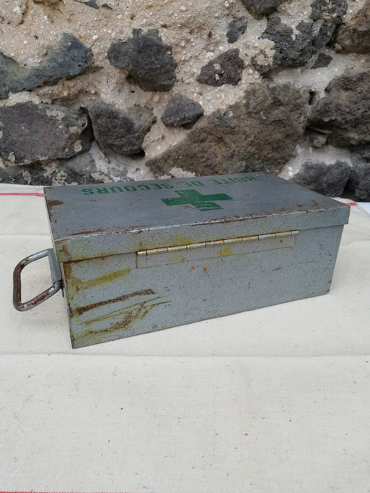 Boite de Secours en Metal