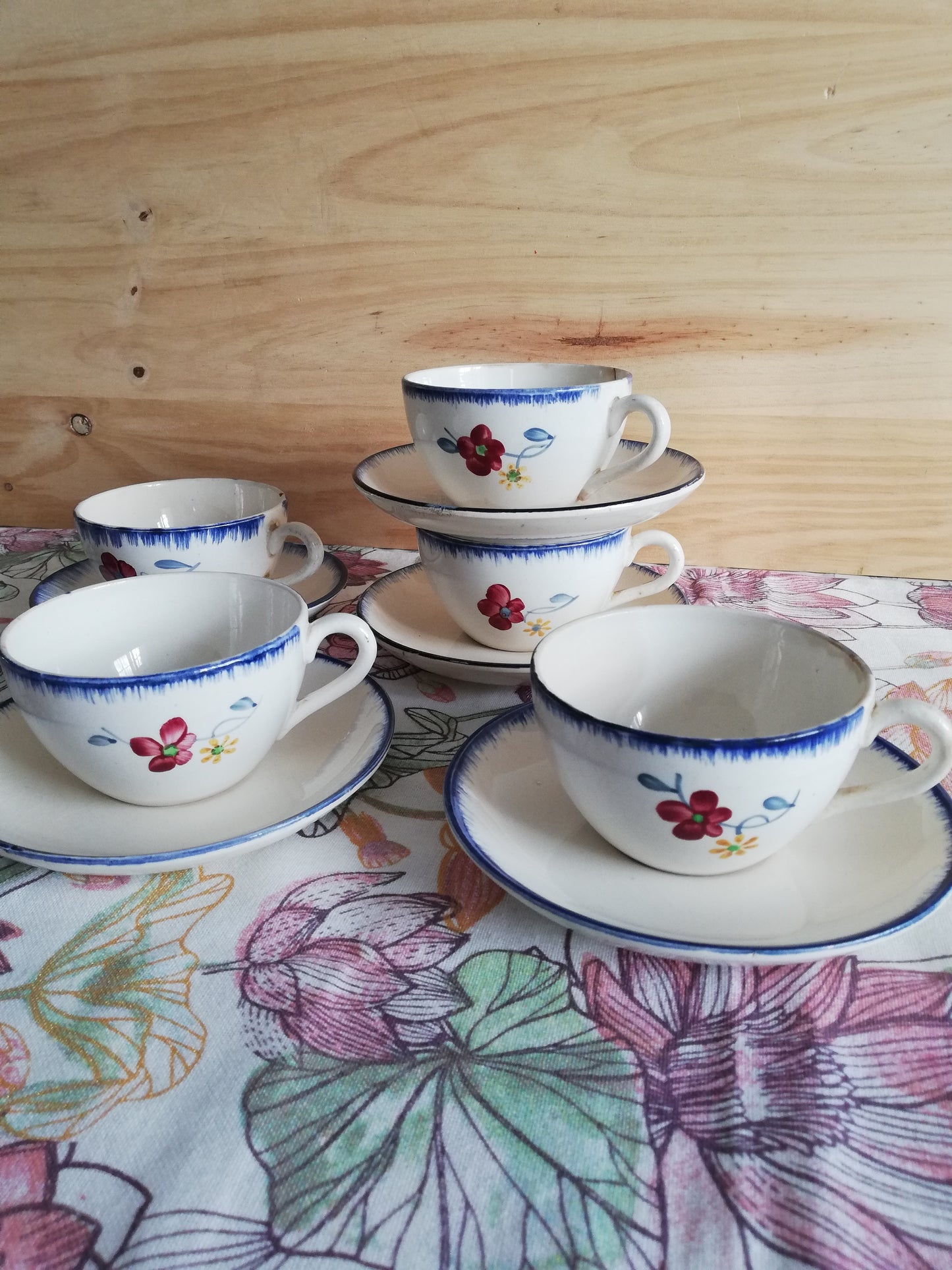 Tasses et Sous Tasses Mary-Lou Digoin Sarreguemines