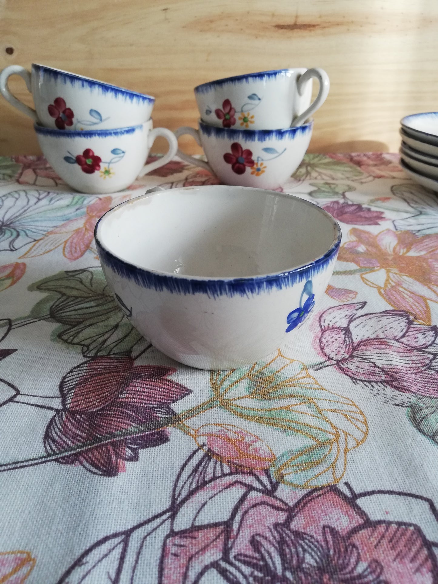 Tasses et Sous Tasses Mary-Lou Digoin Sarreguemines