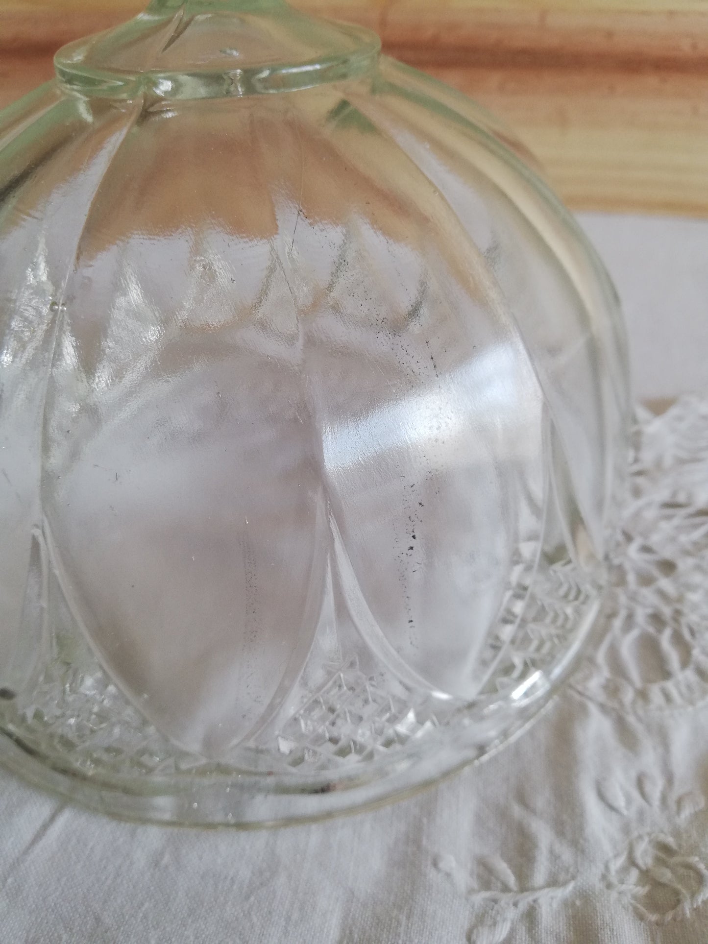 Cloche en Verre Moulé