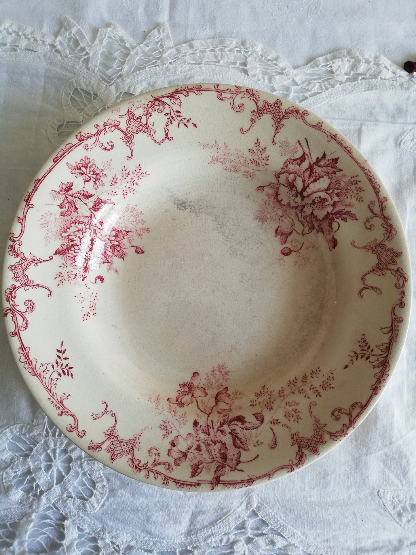 Assiette terre de fer Flore choisy