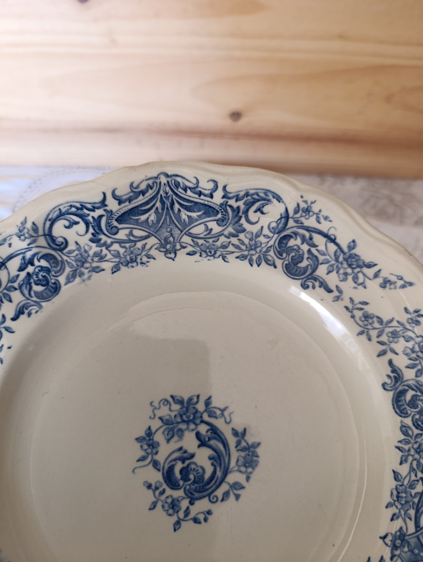 Assiettes Aramis Longchamp terre de fer bleu