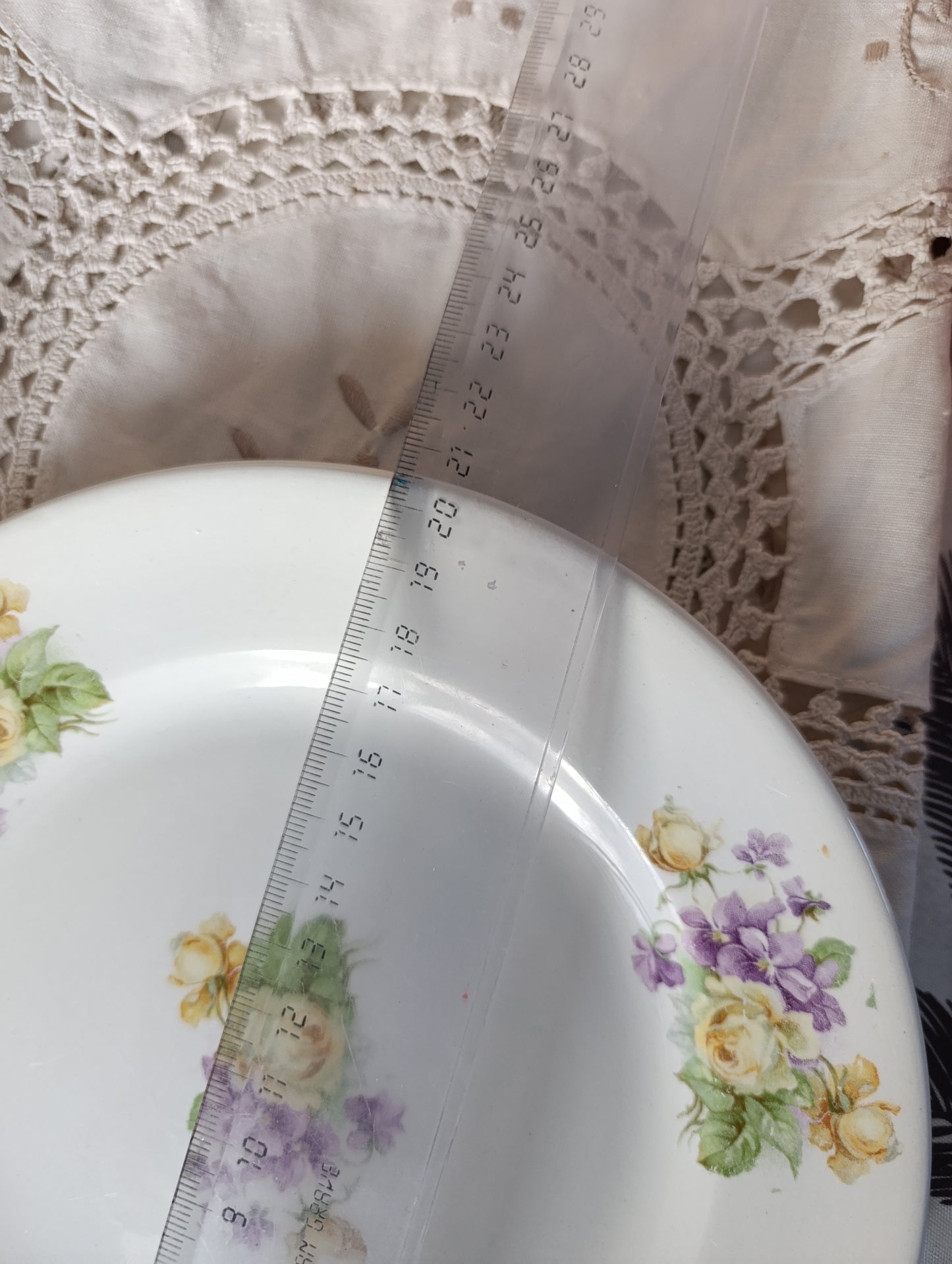 Assiette Sarreguemines 19ème