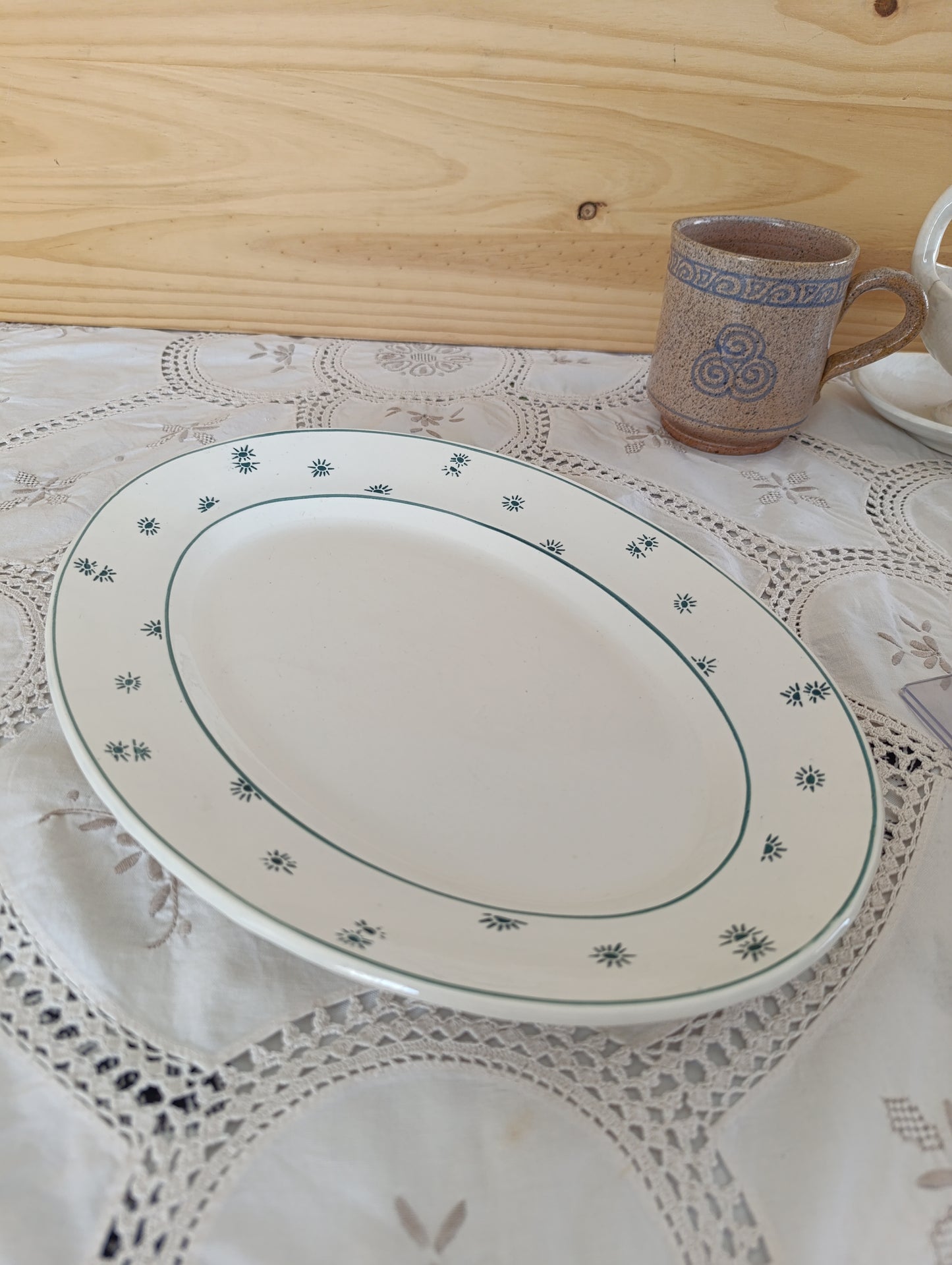 Plat oval Sarreguemines terre de fer Andre vert