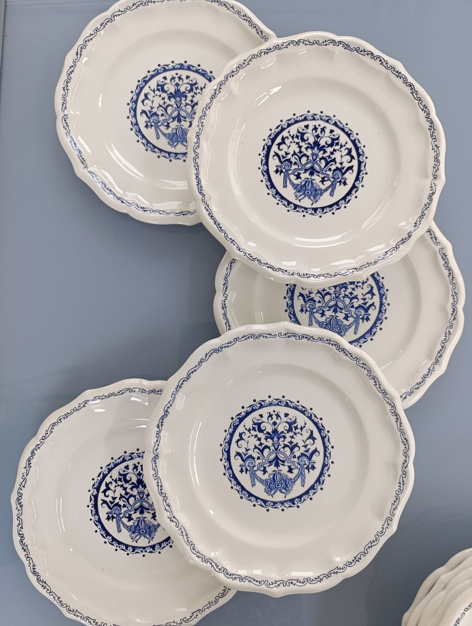Art de la table (assiettes, pièces de forme ...)