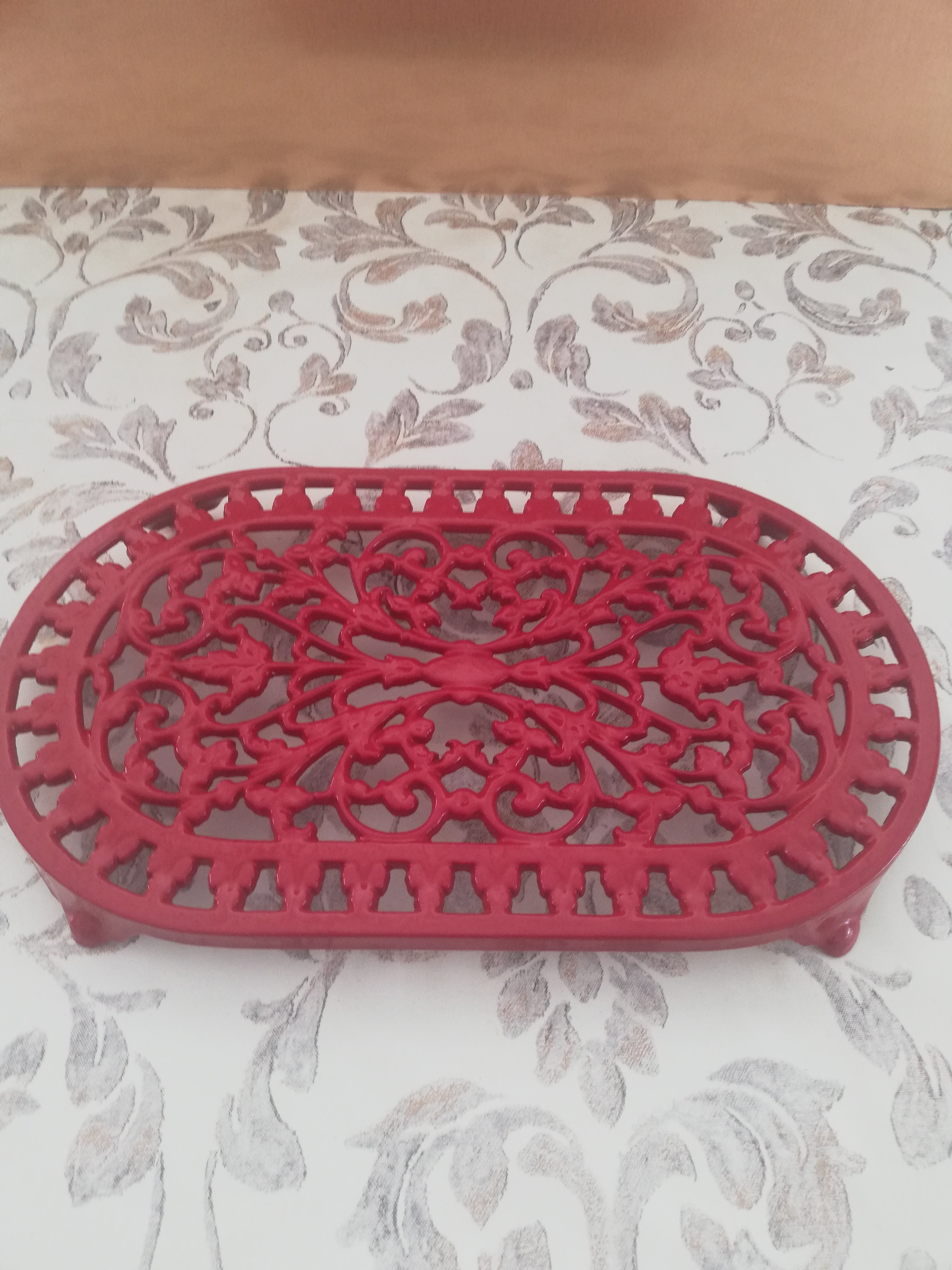 vintage dessous de plat en fonte émaillée vintage dessous de plat en fonte émaillée