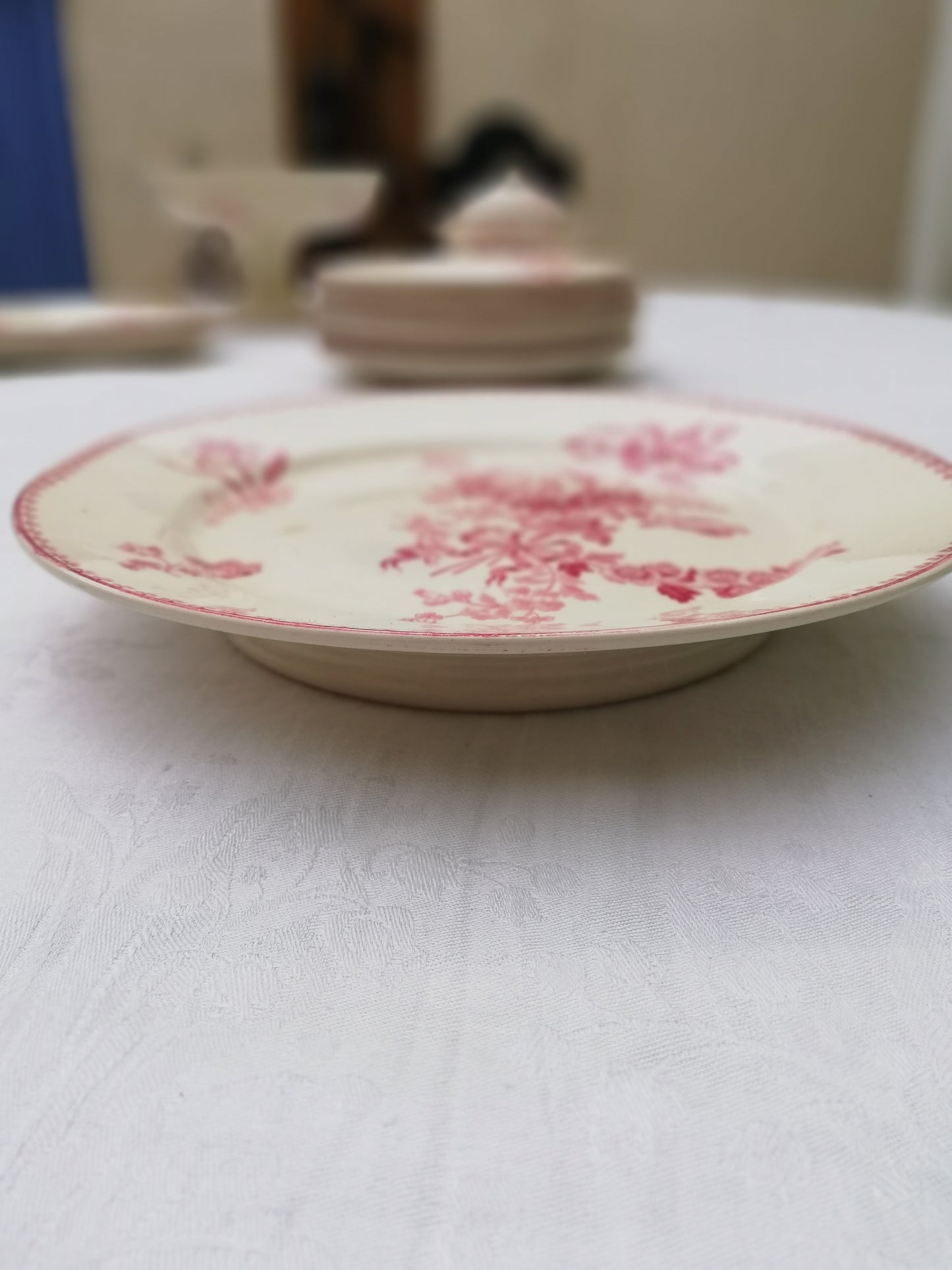 assiette sur pied Fontanges Sarreguemines