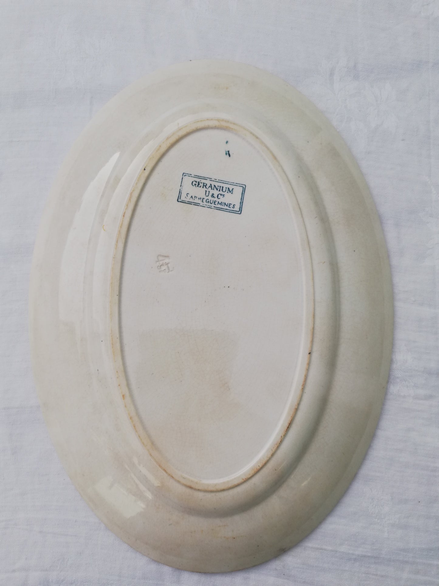 Plat oval Sarreguemines Geranium