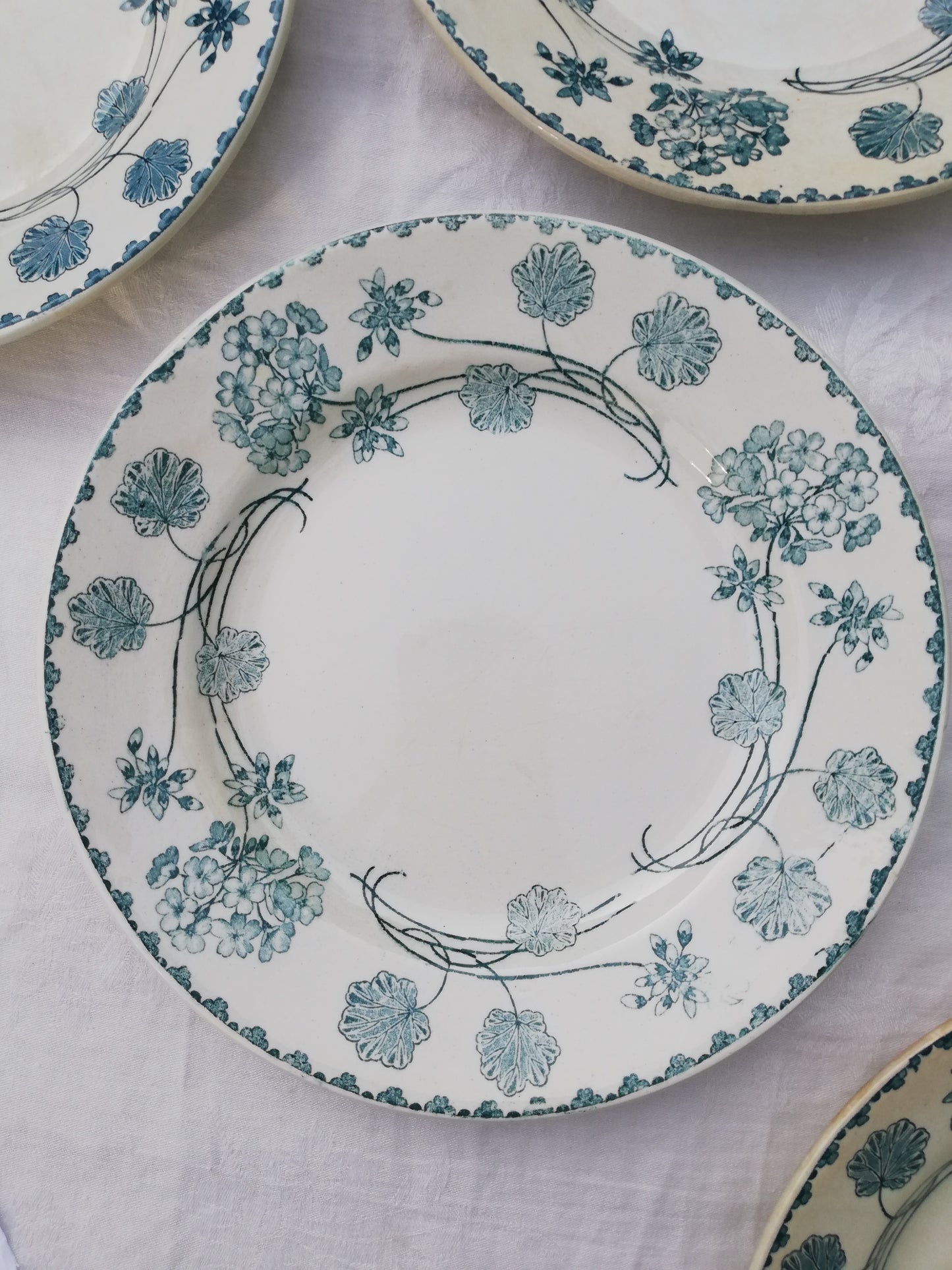 Assiette Sarreguemines Geranium