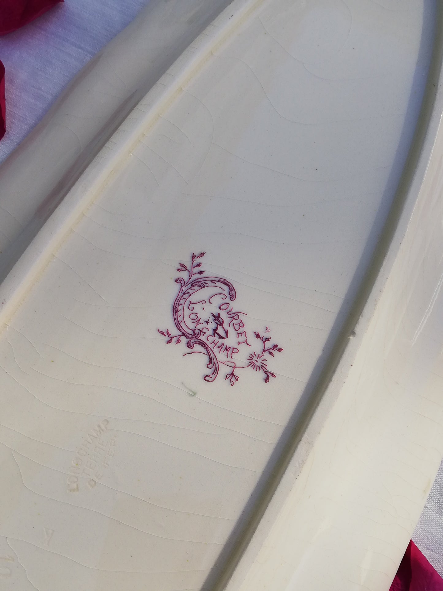 Plat terre de fer polychrome Longchamp