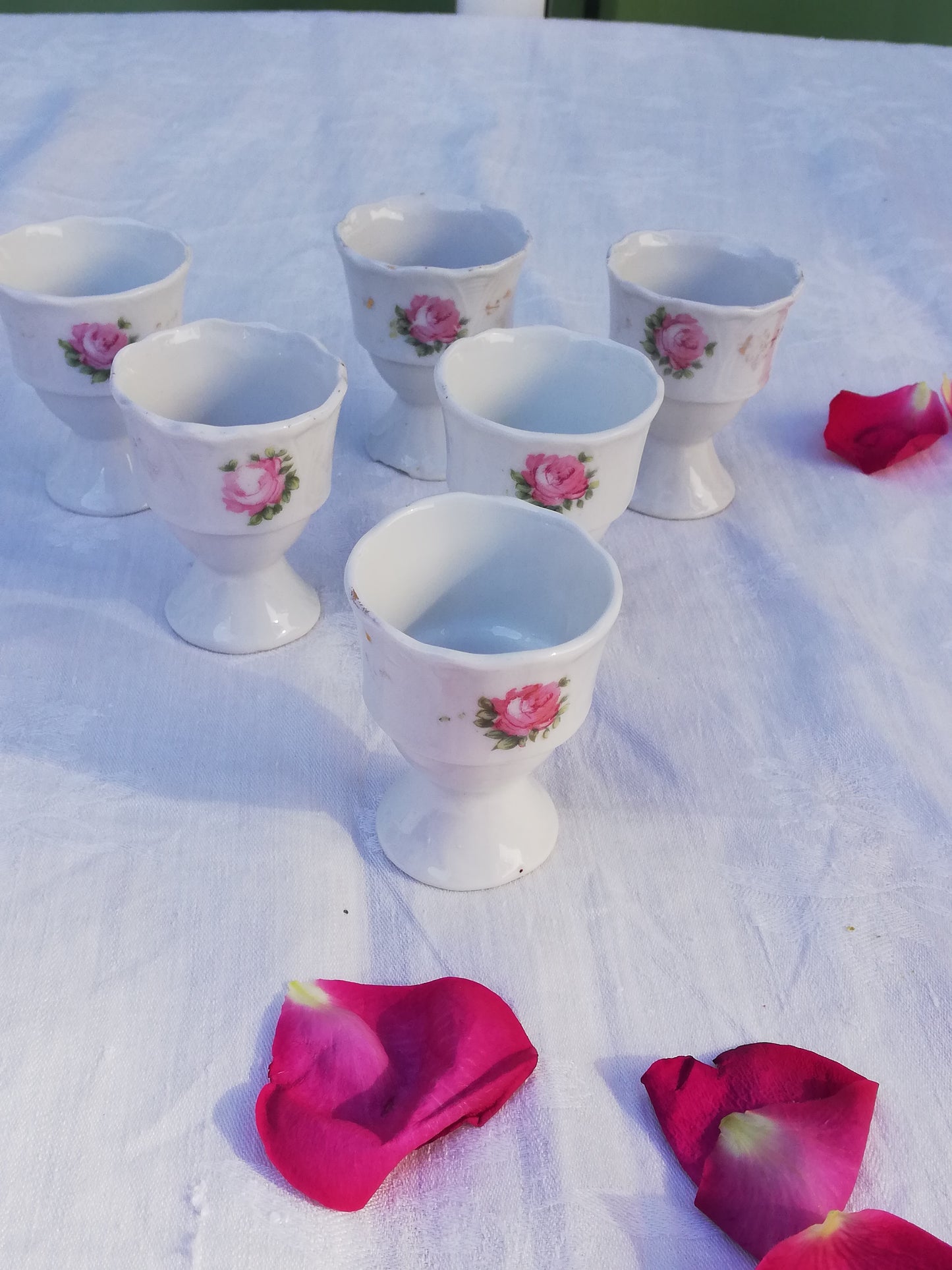 Oeufrier Porte Coquetier porcelaine