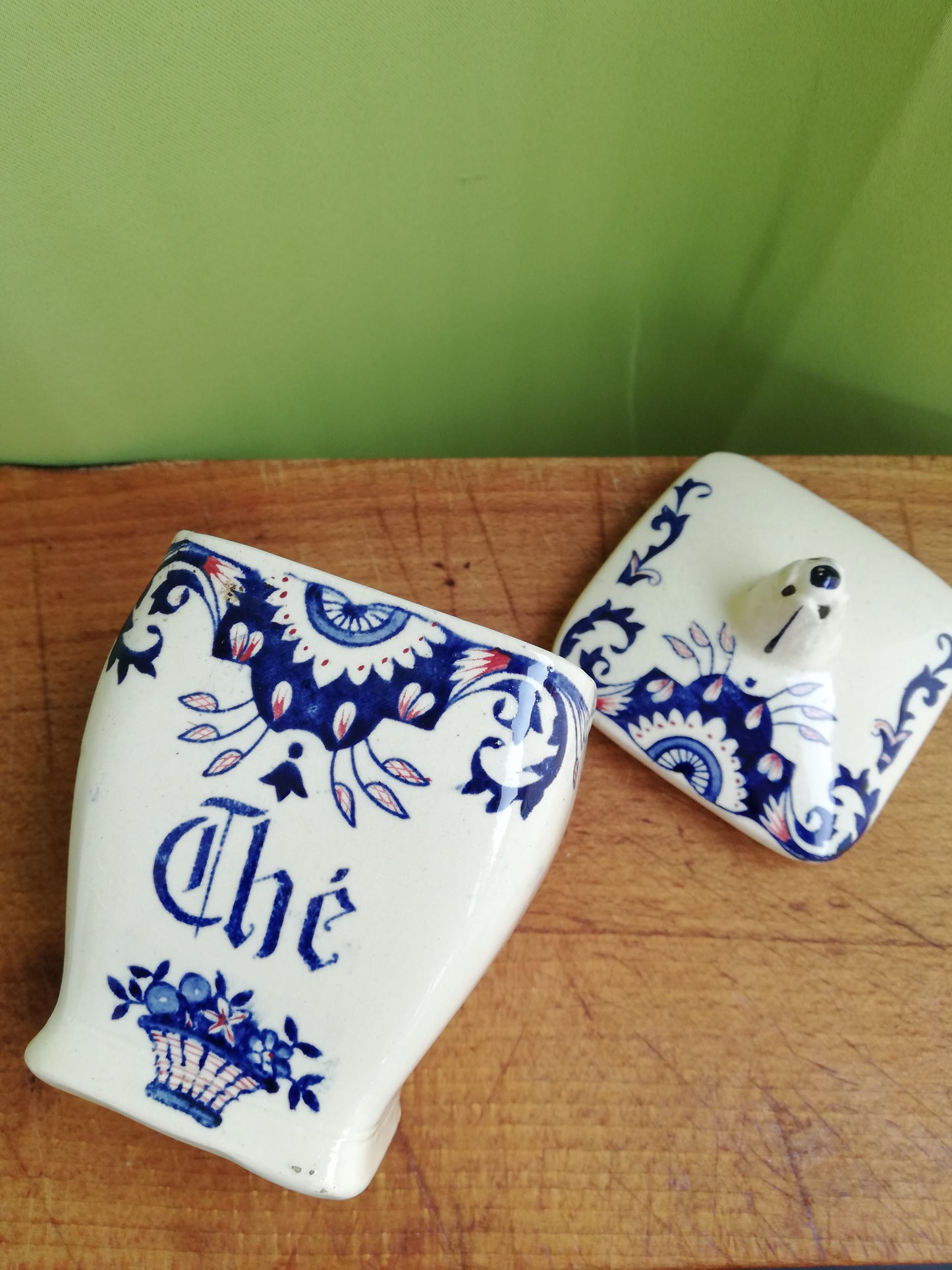 2 pots à épices terre de fer Longchamp