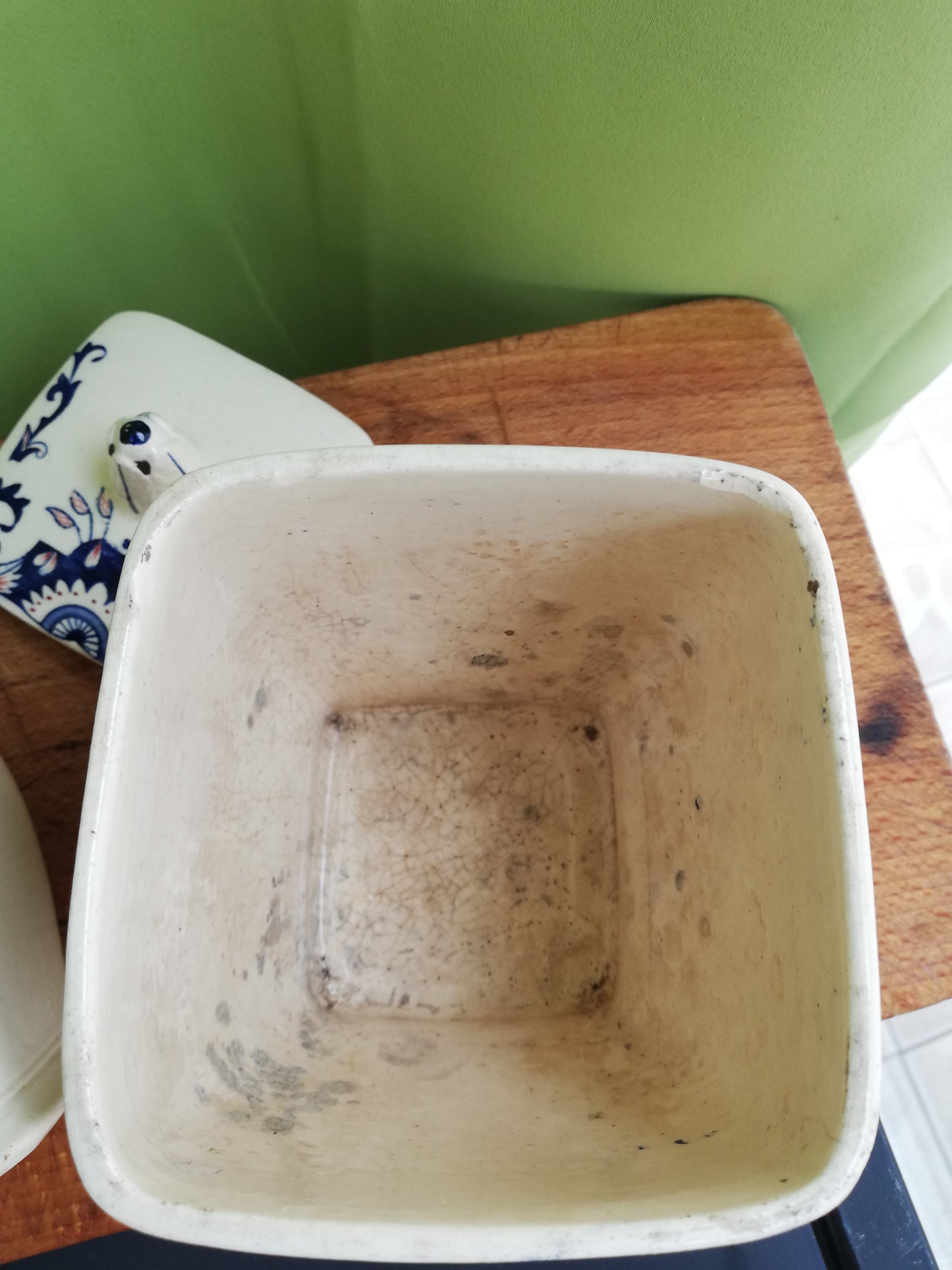 2 pots à épices terre de fer Longchamp