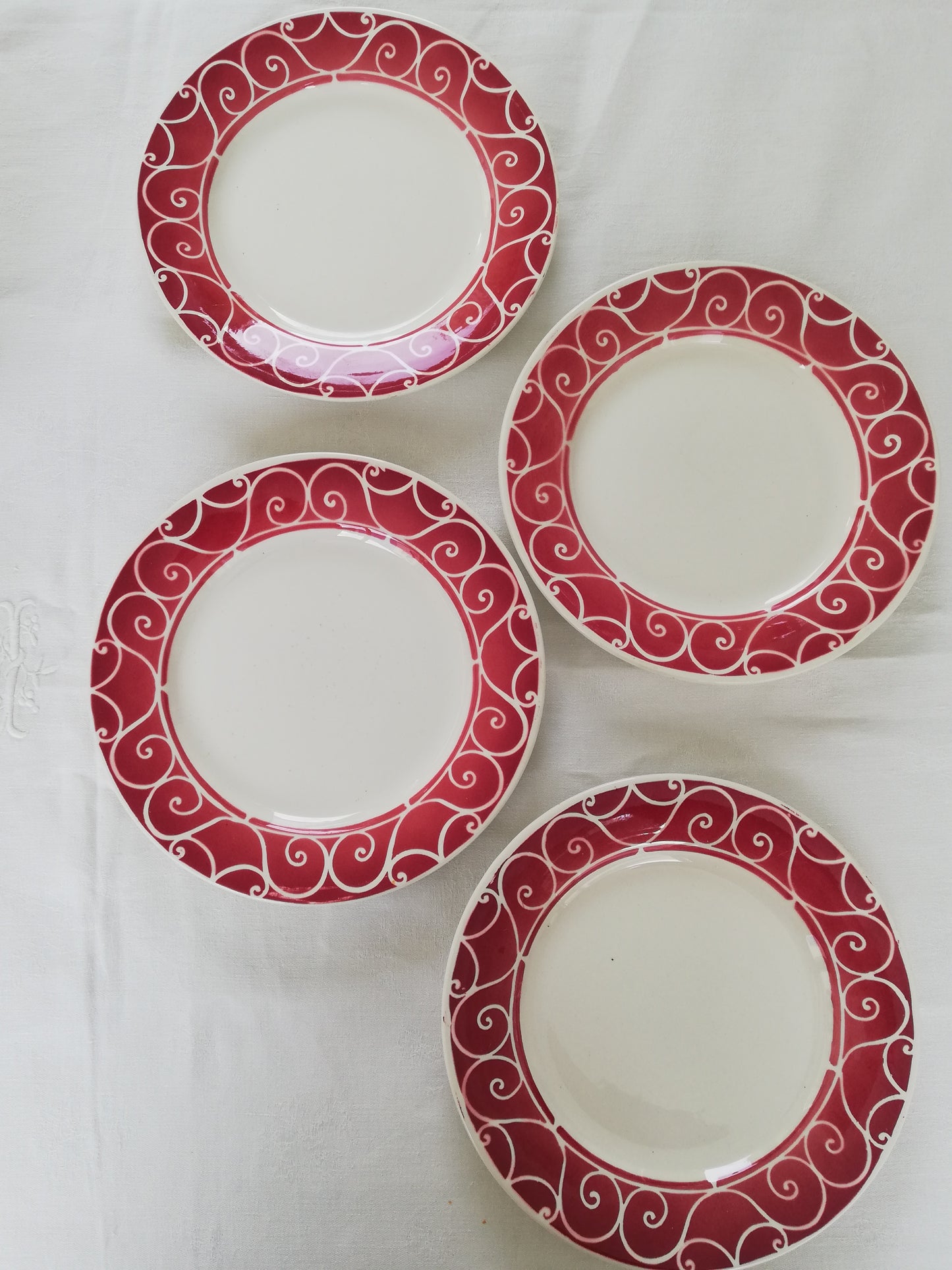 Assiette terre de fer Digoin Sarreguemines
