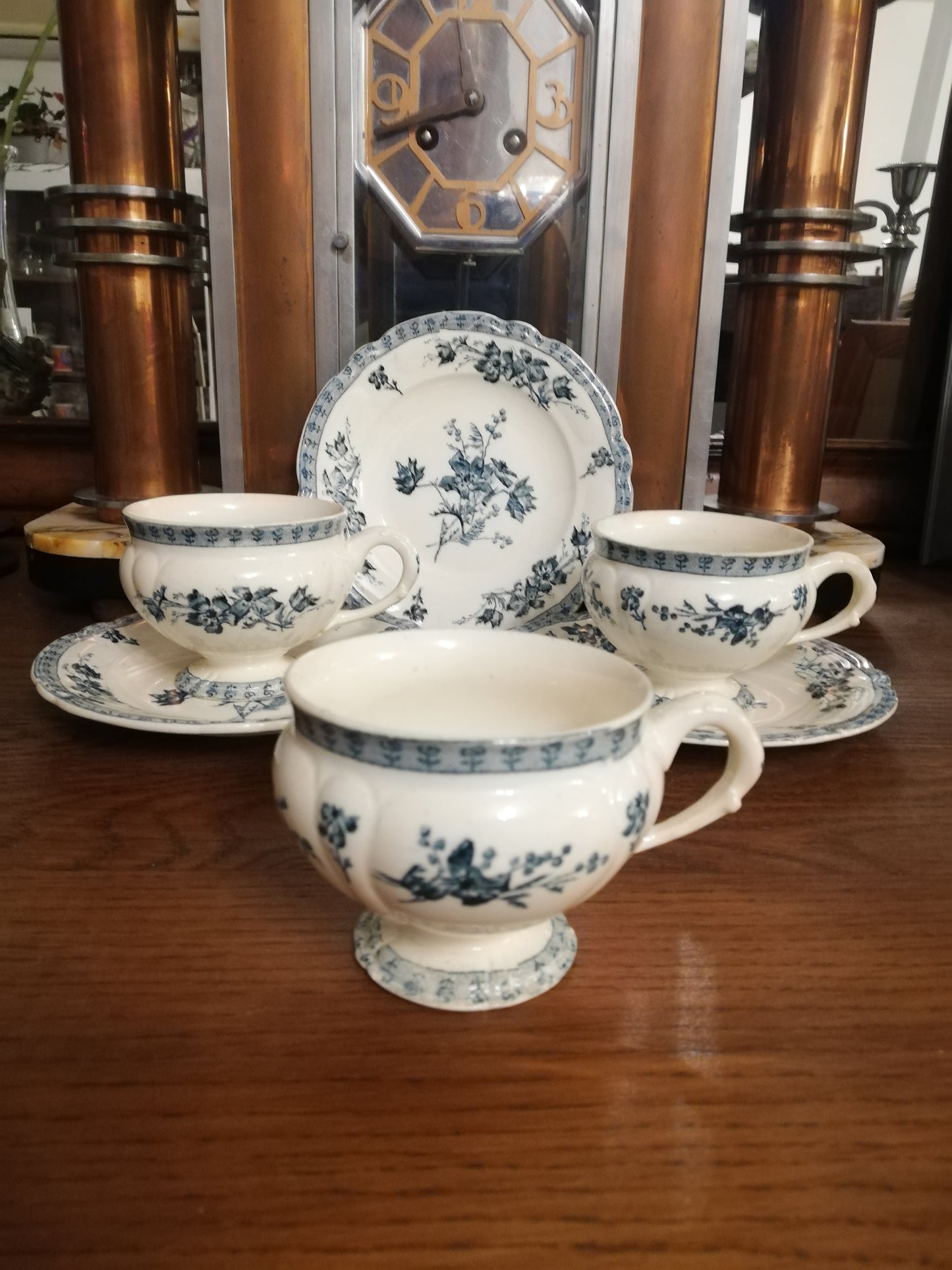 Tasse et sous tasse Choisy le Roi