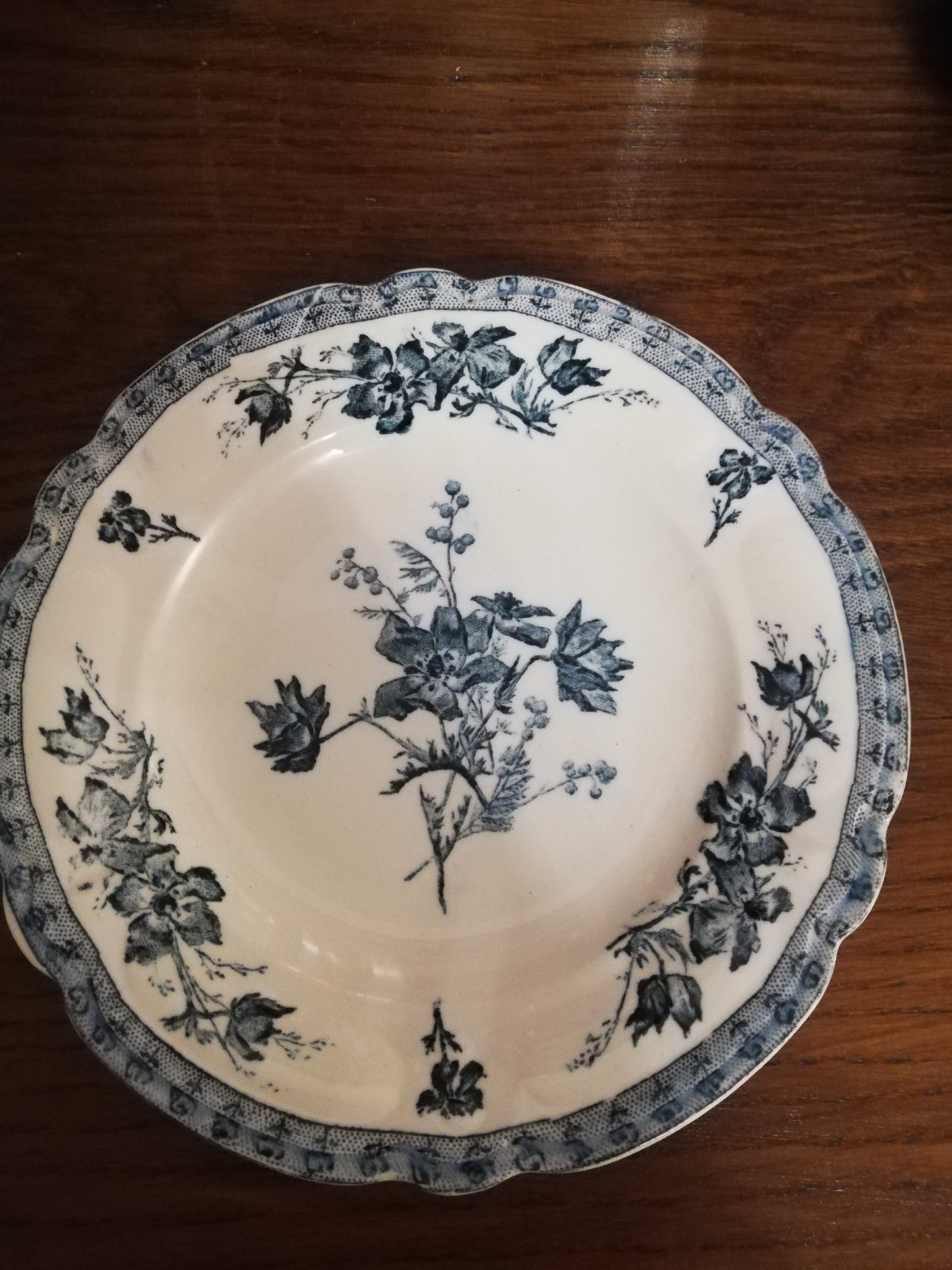 Tasse et sous tasse Choisy le Roi