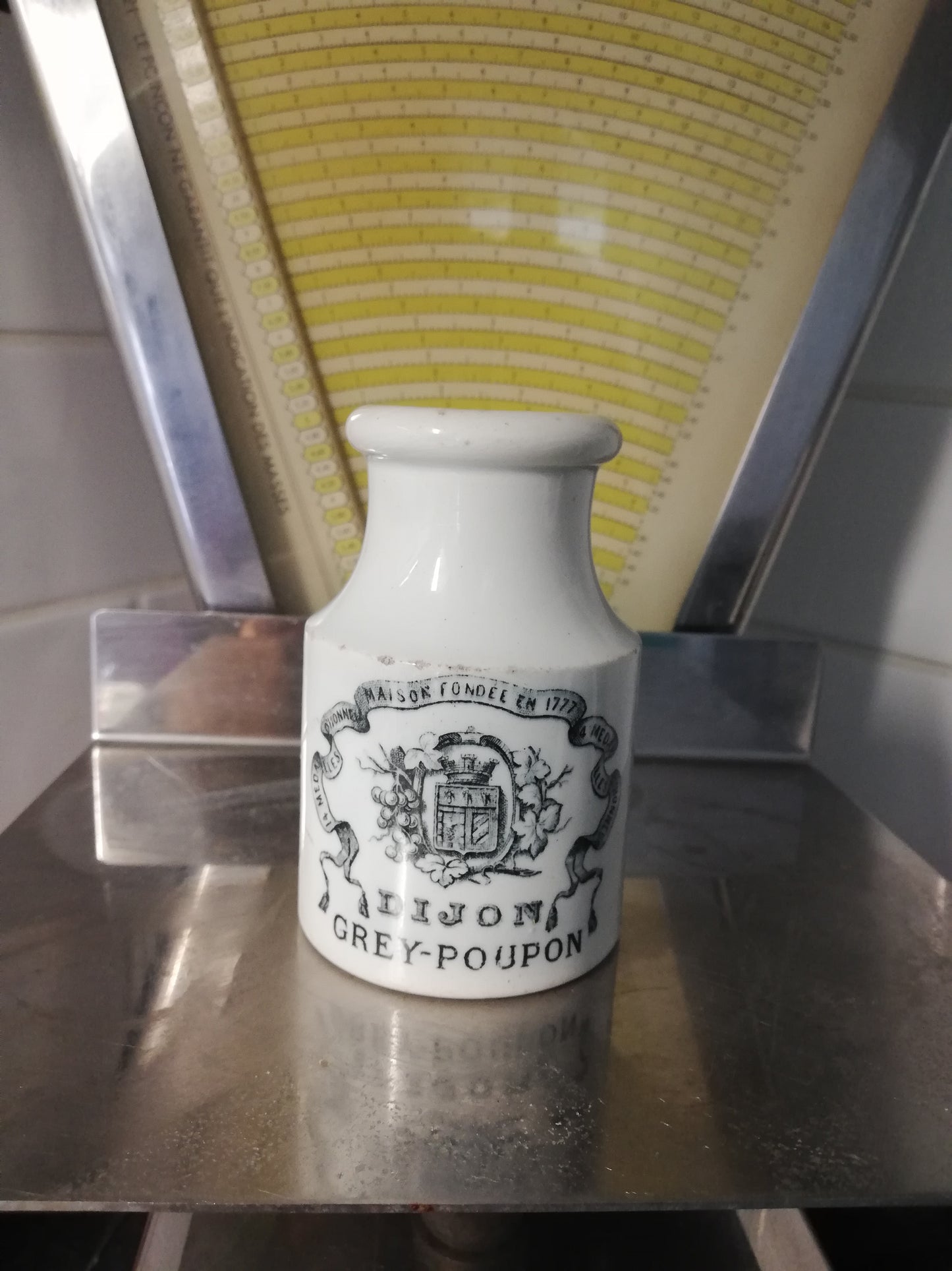 pot moutarde terre de fer creil et montereau