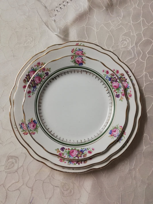 Trianon-Teller aus Sarreguemines