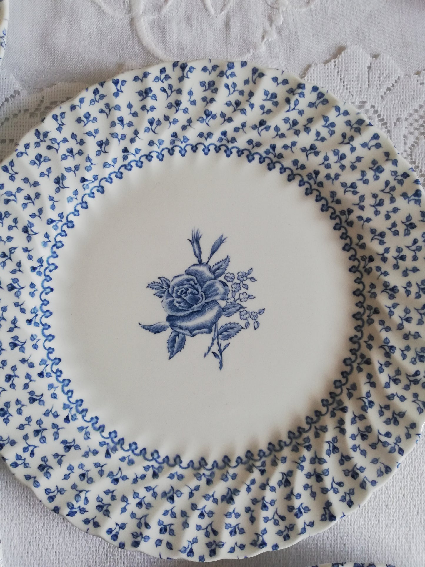 Assiette Rose Bouquet Johnson Bros