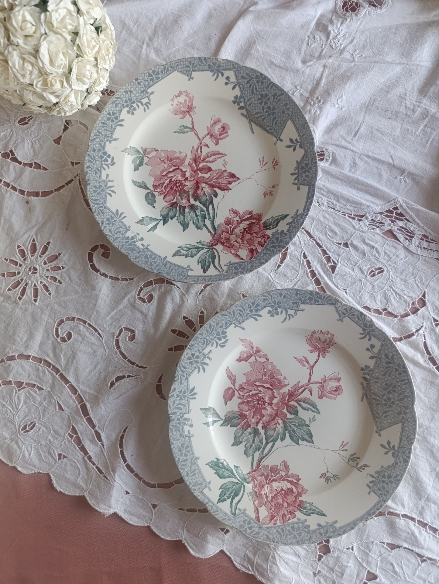 2 Assiettes Pivoine Longwy