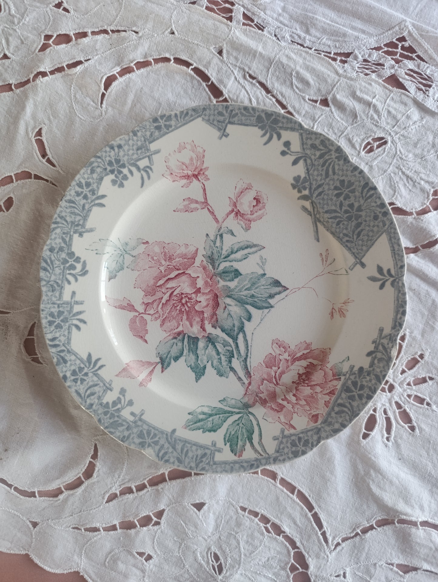 2 Assiettes Pivoines Longwy