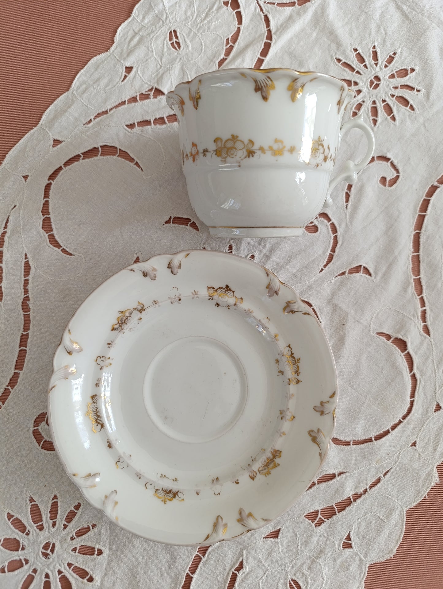 Tasse à thé porcelaine époque  Napoléon III